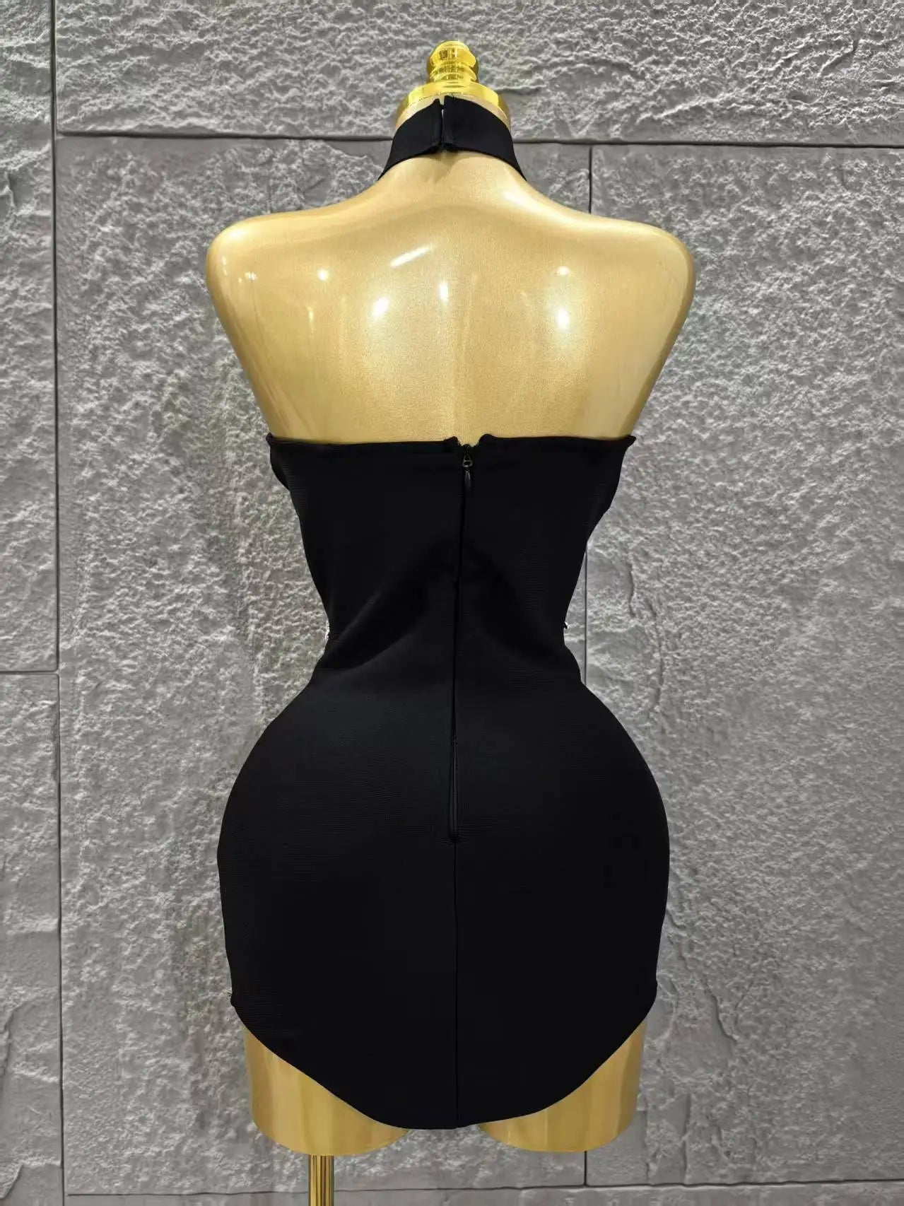 Black Color Women Sexy Strapless Shinning Crustal Bodycon Mini Bandage Dress Necklace Fashion Celebrate Evening Party Outfit