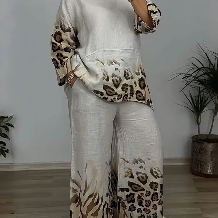 Women's Plus Size Casual Two Piece Set Leopard 3/4 Sleeve Crew Neck Tops T-Shirt Elastic Waist Straight Loose Pockets Pants Sets Beige
