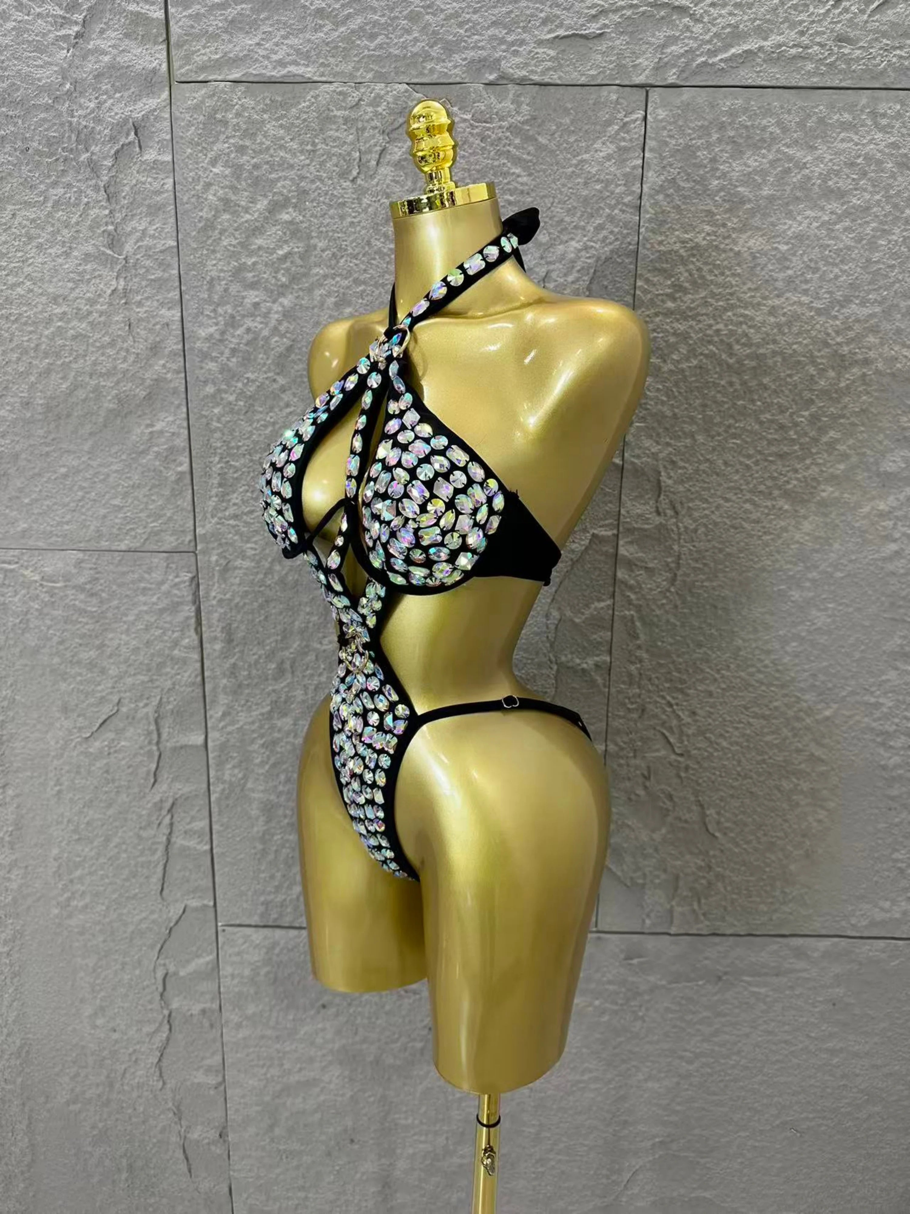 Women Sexy Halter Neck Iridescent Crystal Embellished Cutout Outfit Stage Performance Costume 2026 Luxurious Black Bodysuit
