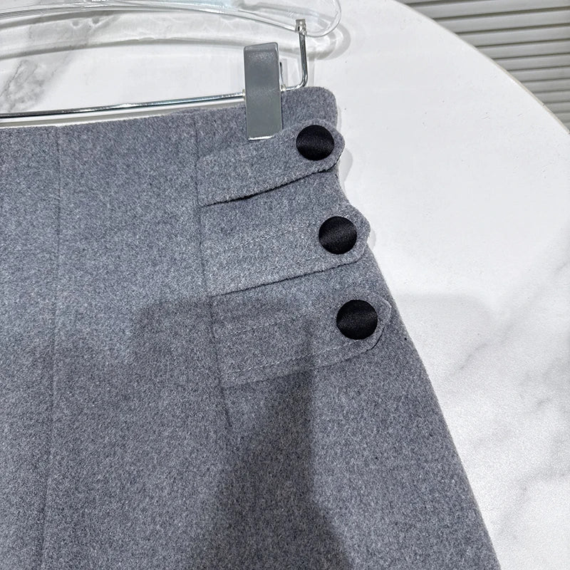 Winter New Fashion Ribbed Button Gray Woolen High Waist Shorts For Women Versatile Boot Short Pants Female 11A07667