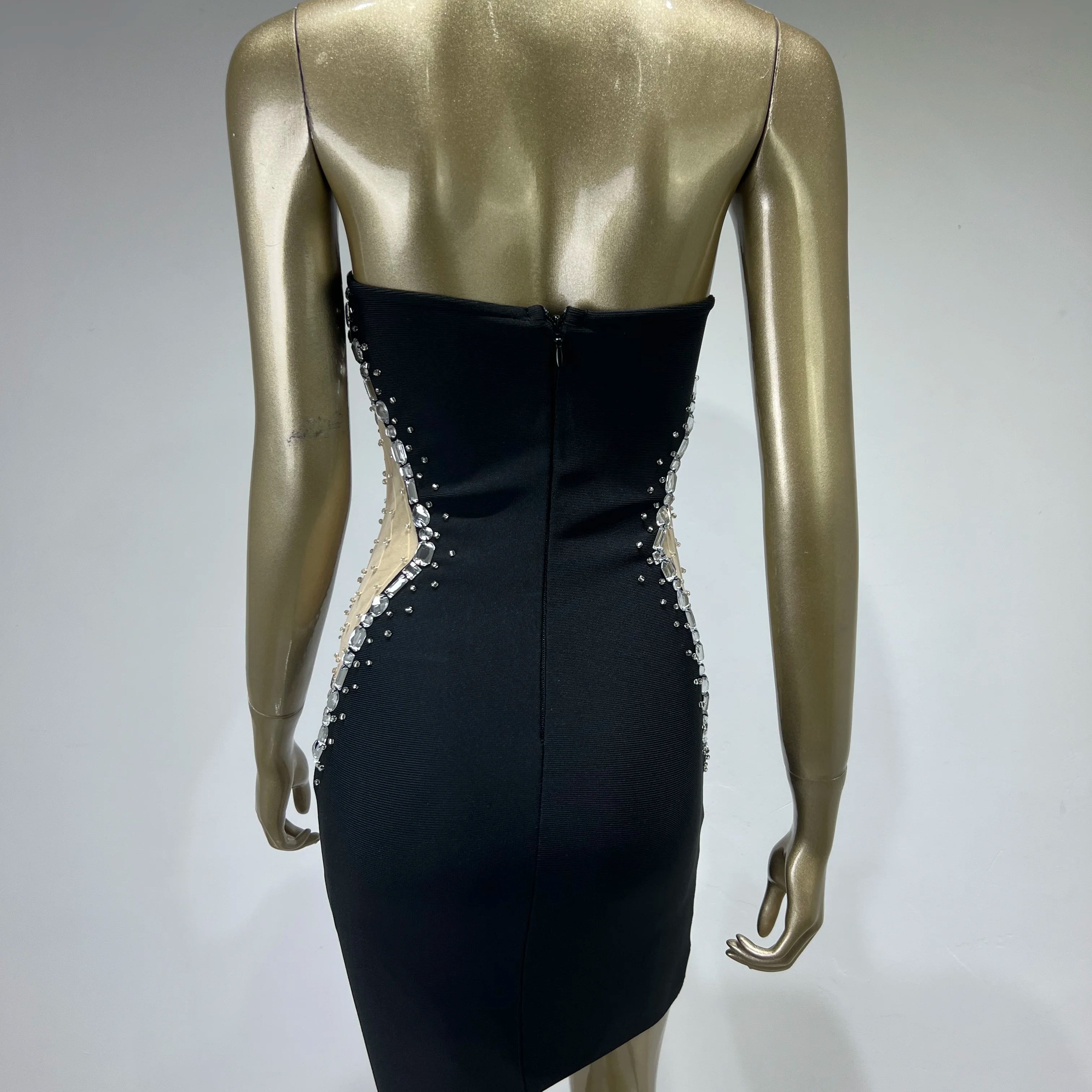 Luxury Women Summer Style Sexy Strapless Beading Diamonds Black Mini Bodycon Bandage Dress 2023 Elegant Evening Party Dress