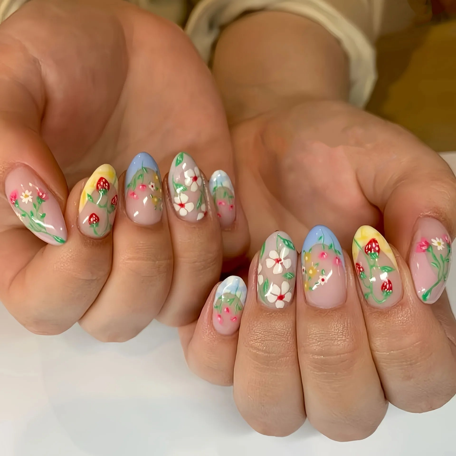 24pcs Cute Cartoon Fake Nail Tips Oil Painting Series Printed Almond Press On Nail Sweet Cool Charming False Nail For Spicy Girl Y6