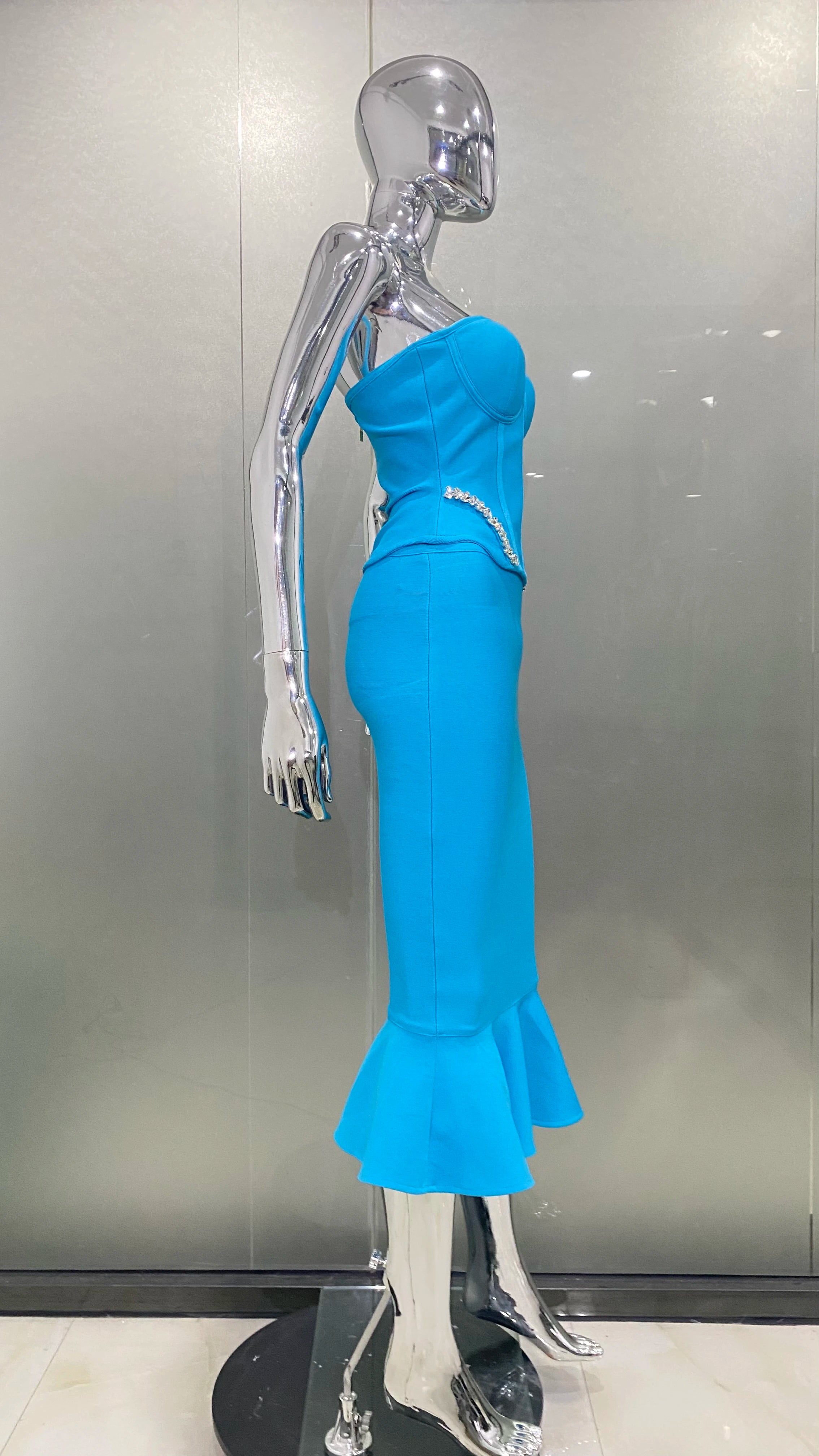Blue Color Woman Bandage Set Shining Diamonds Strapless Top And Mid Calf Mermaid Skirt 2 Piece Set Cocktail Party Outfit