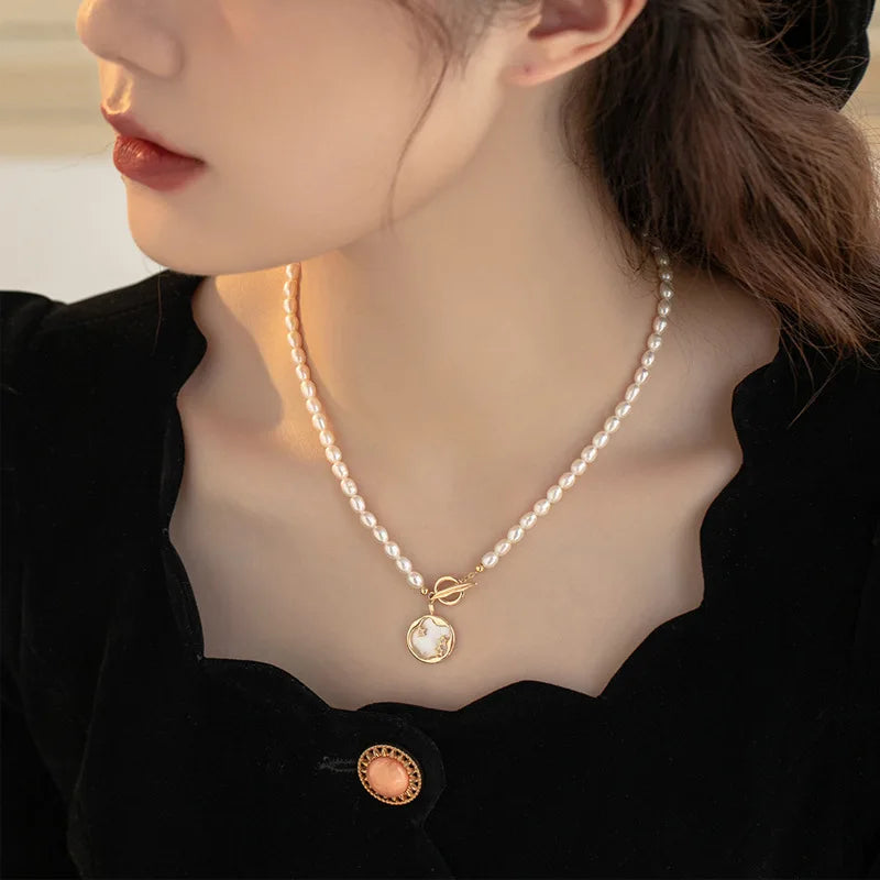 SUYU Women's Light Luxury Freshwater Pearl Necklace Elegant and Fashionable Versatile Xiaomi Grain Pendant Necklace four