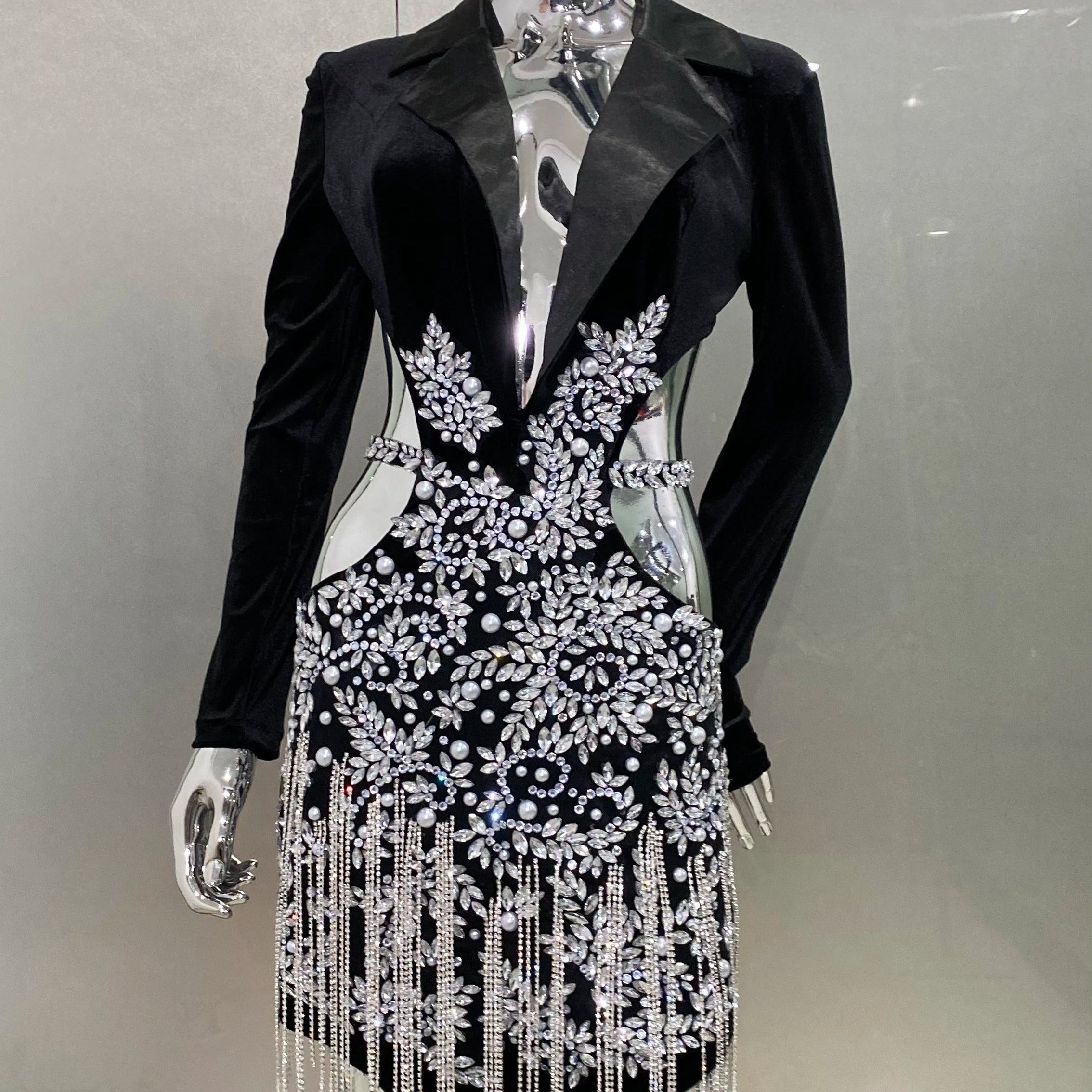 2024 Luxury Diamonds Tassel Sexy hollow Out Notched Black Mini Dress Woman Evening Party Vestido Celebrate Club Party Outfit