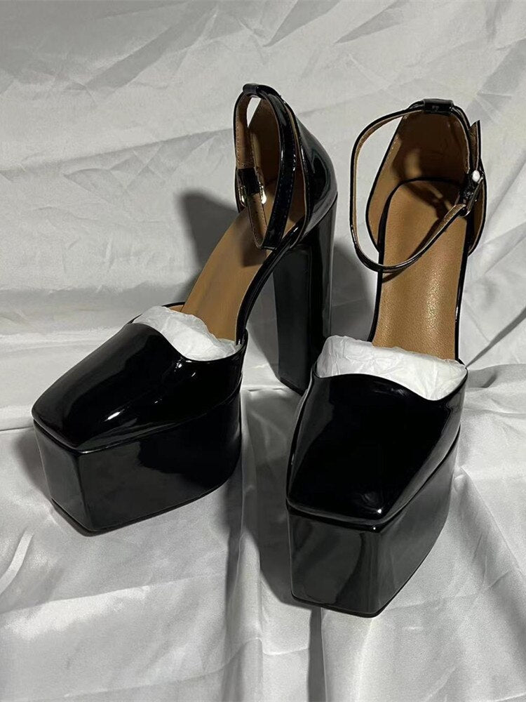 Spring and Summer New Women's High Heels Patent Leather Wedding Shoes Luxury Sexy Paris Fashion Banquet Black