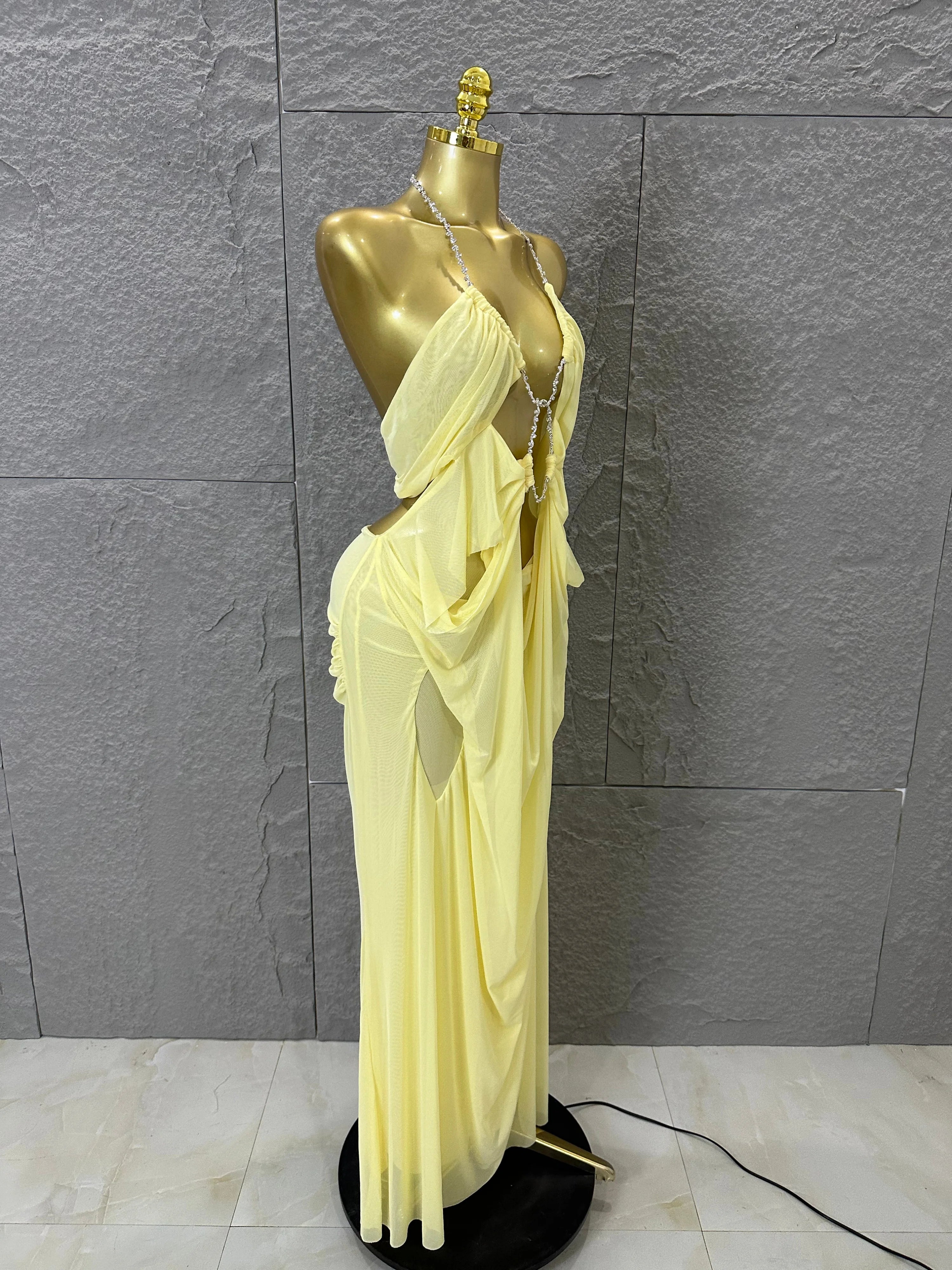 Sexy Halter Neck Maxi Dress Crystal Chain Cutout Ruched Women Sheer Mesh Form Outfit Glamorous Evening Gala Party Costume