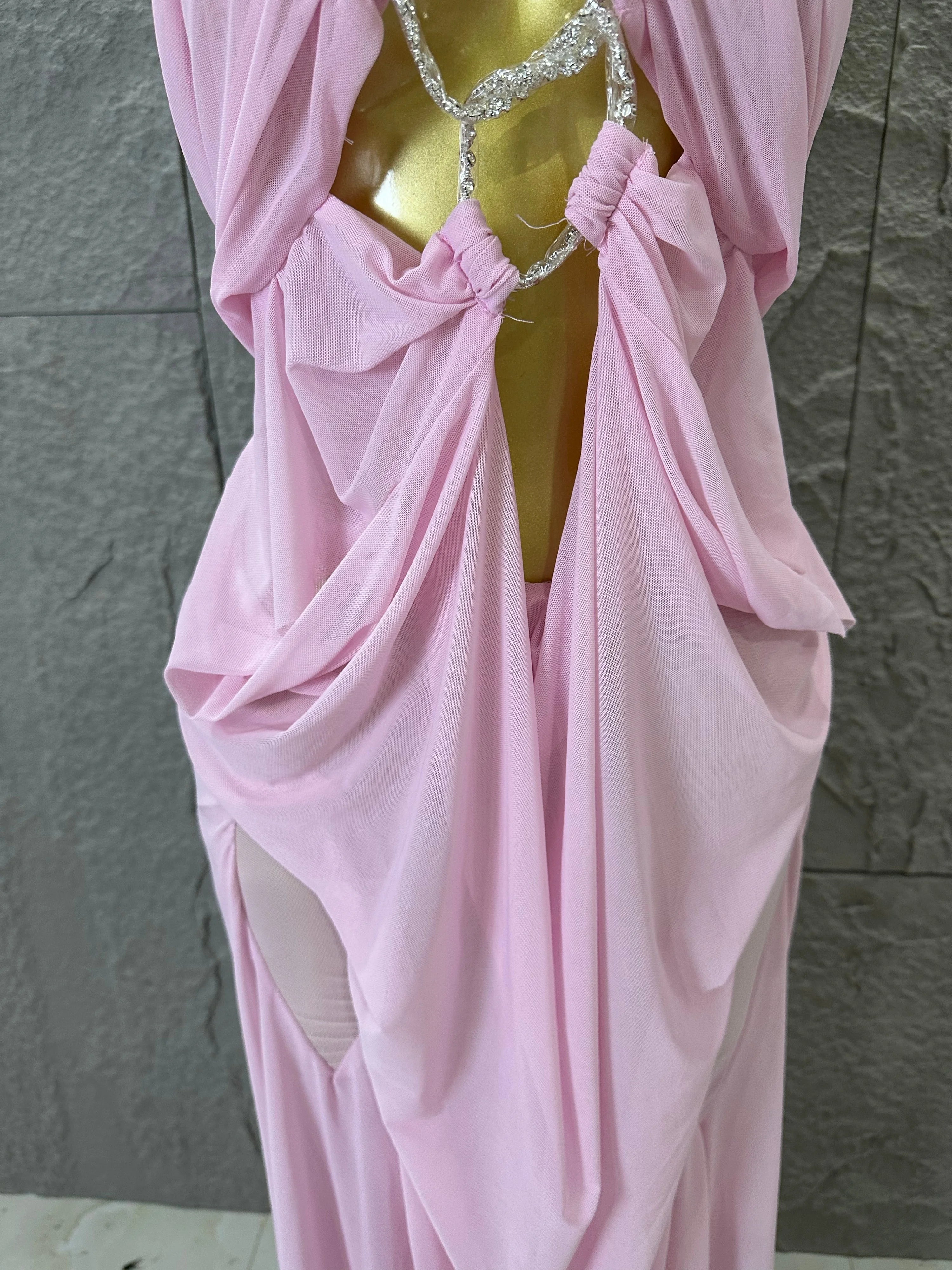 Sexy Halter Neck Maxi Dress Crystal Chain Cutout Ruched Women Sheer Mesh Form Outfit Glamorous Evening Gala Party Costume