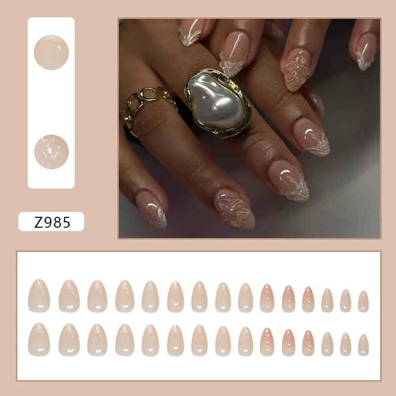 24pcs Shiny Green Cat Eye False Nails Cute Seal Print Fake Nails Tips Wearable Reusable Glossy Short Round Press on Nails 7