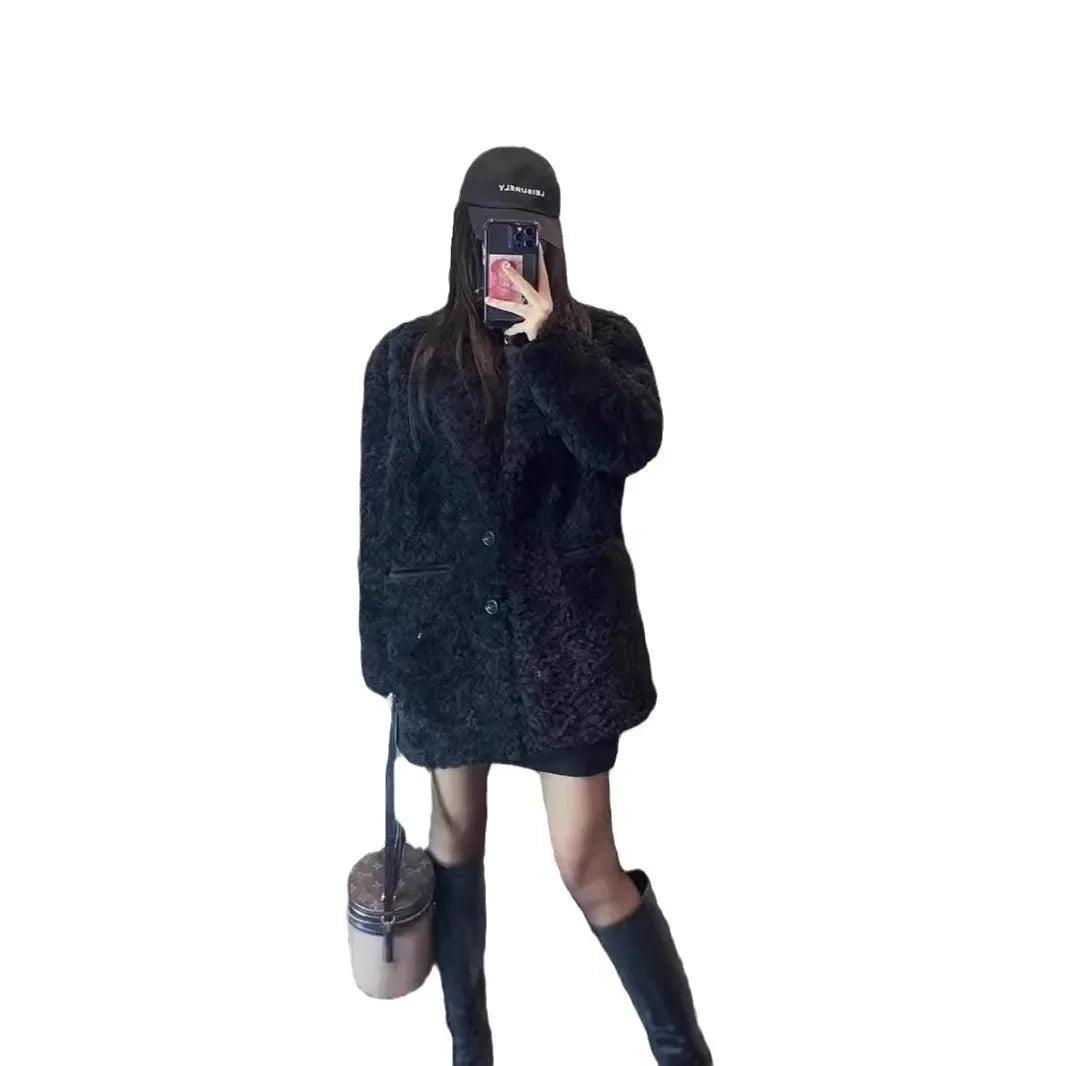 New Winter Hot Sale Of The Season Women's Thickened Loose Suit Collar Lamb Fur Jacket Medium Length Coat Fake Fur Mixed Fur Coat