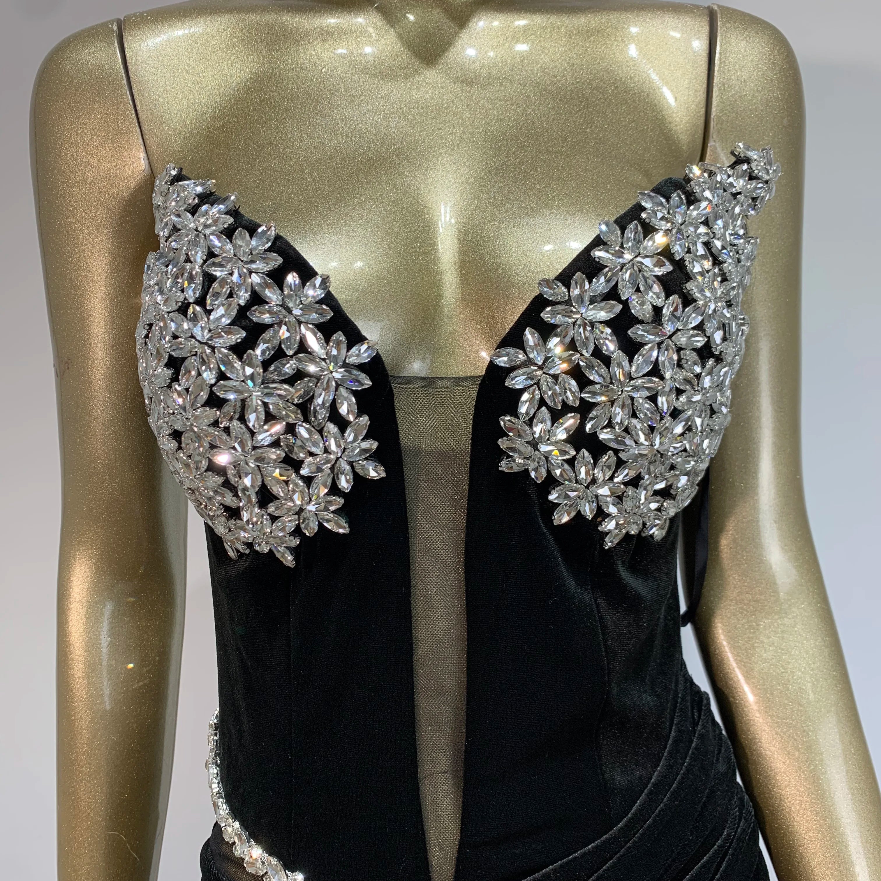 Sexy Strapless Backless Split Diamonds Black Velvet Maxi Long Women Celebrity Dress 2024 Elegant Party Evening Club Vestido