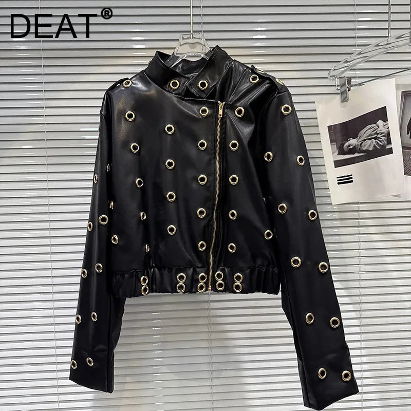 Winter New Fashion Style Metal Ring Rivet Design Heavy Leather Jacket For Women High Street Short Coat Female 11A07836