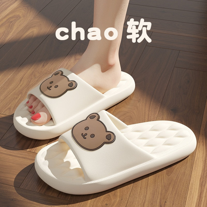 Solid Bear Slippers Cartoon Graffiti Shoes Women Summer Flip-Flops Beach Sandals Thick Platform Soft Cozy Casual Home Slippers white1