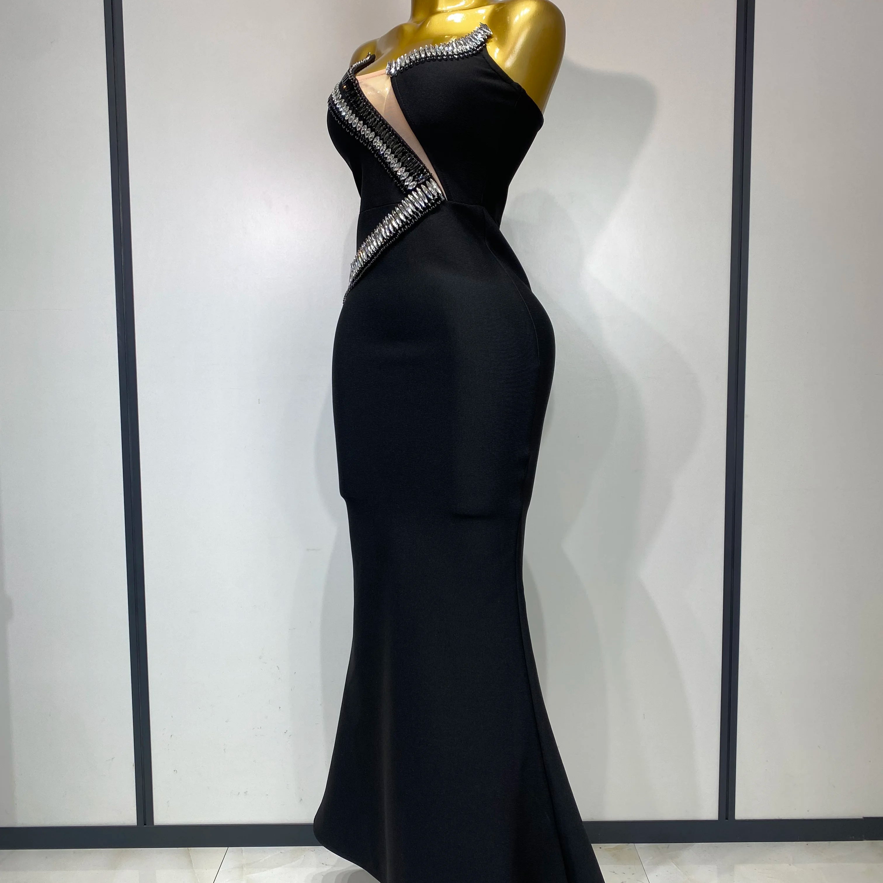 Women Sexy Strapless Bodycon Bandage Dress Rhinestone Celebrity Elegant Evening Party Gown Luxury Birthday Wedding Guest Dress