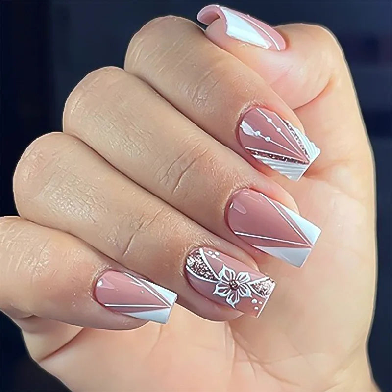 24Pcs Gradient White Fake Nail with Flowers Pattern Design Simple French False Nails Tips Short Suqare Head Press on Nails 3769