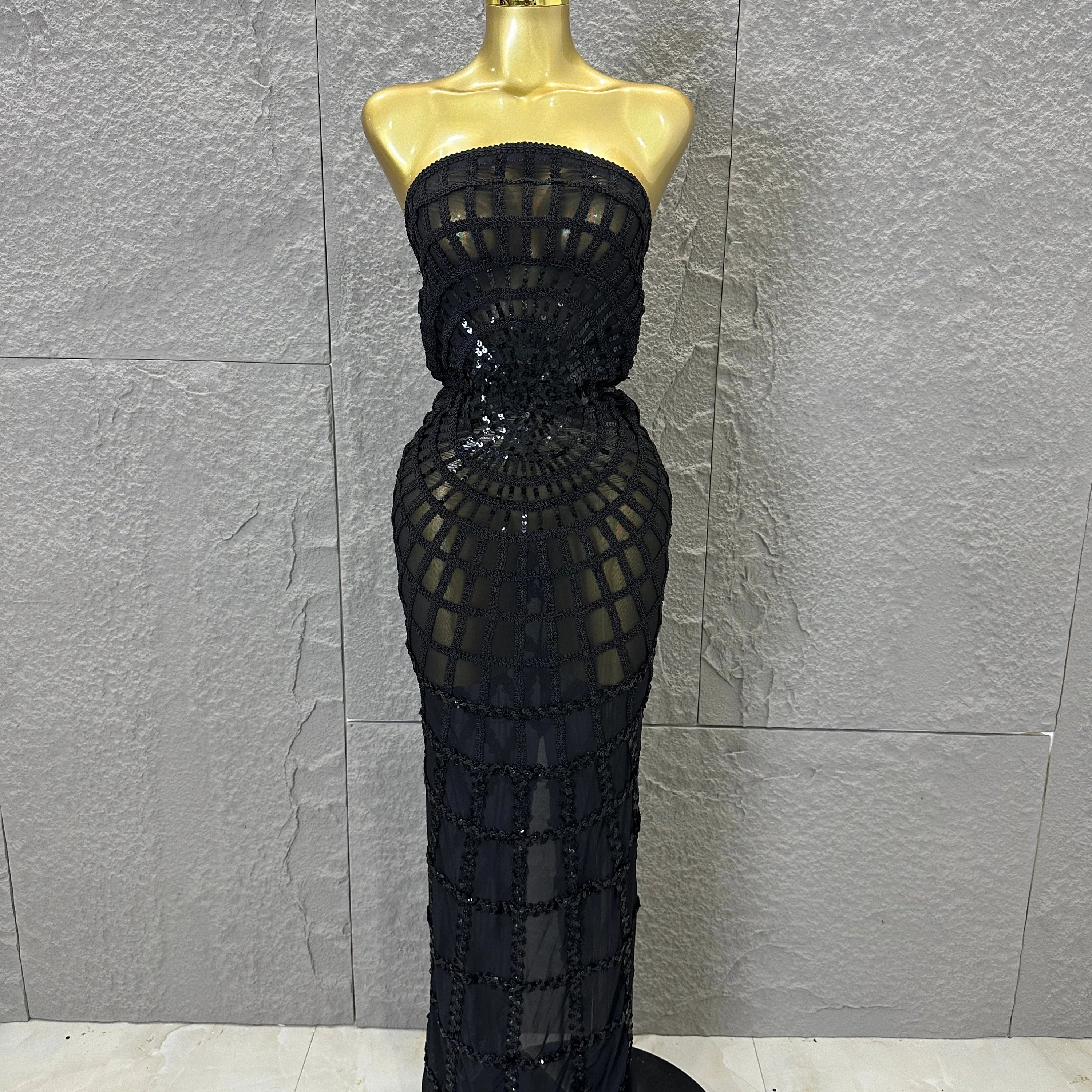 Elegant Sequined Sheer Mesh Maxi Dress Women Sexy Strapless 3D Grid Embellished Bodycon Mermaid Outfit Stage Performance Costume black