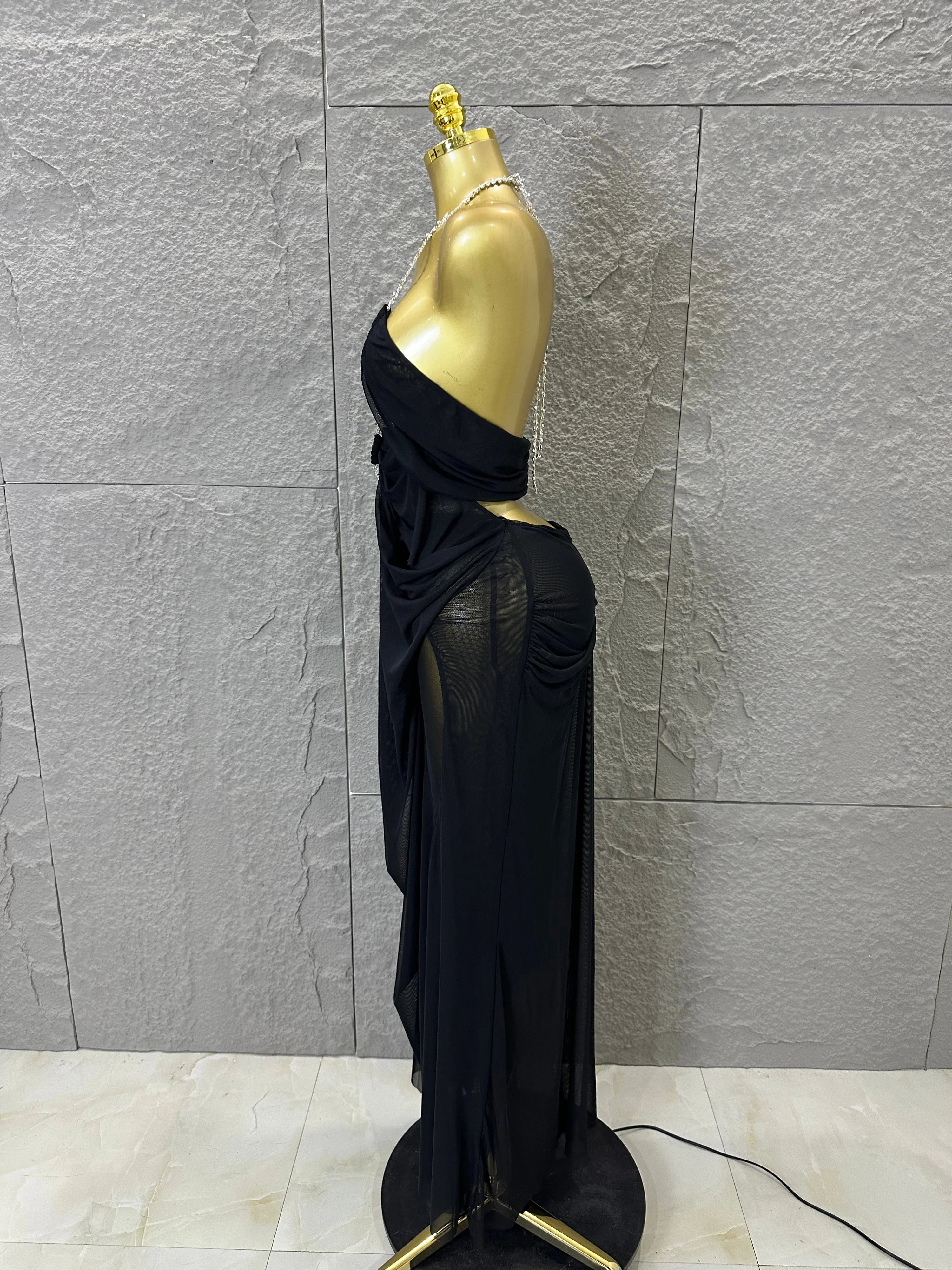Sexy Halter Neck Maxi Dress Crystal Chain Cutout Ruched Women Sheer Mesh Form Outfit Glamorous Evening Gala Party Costume