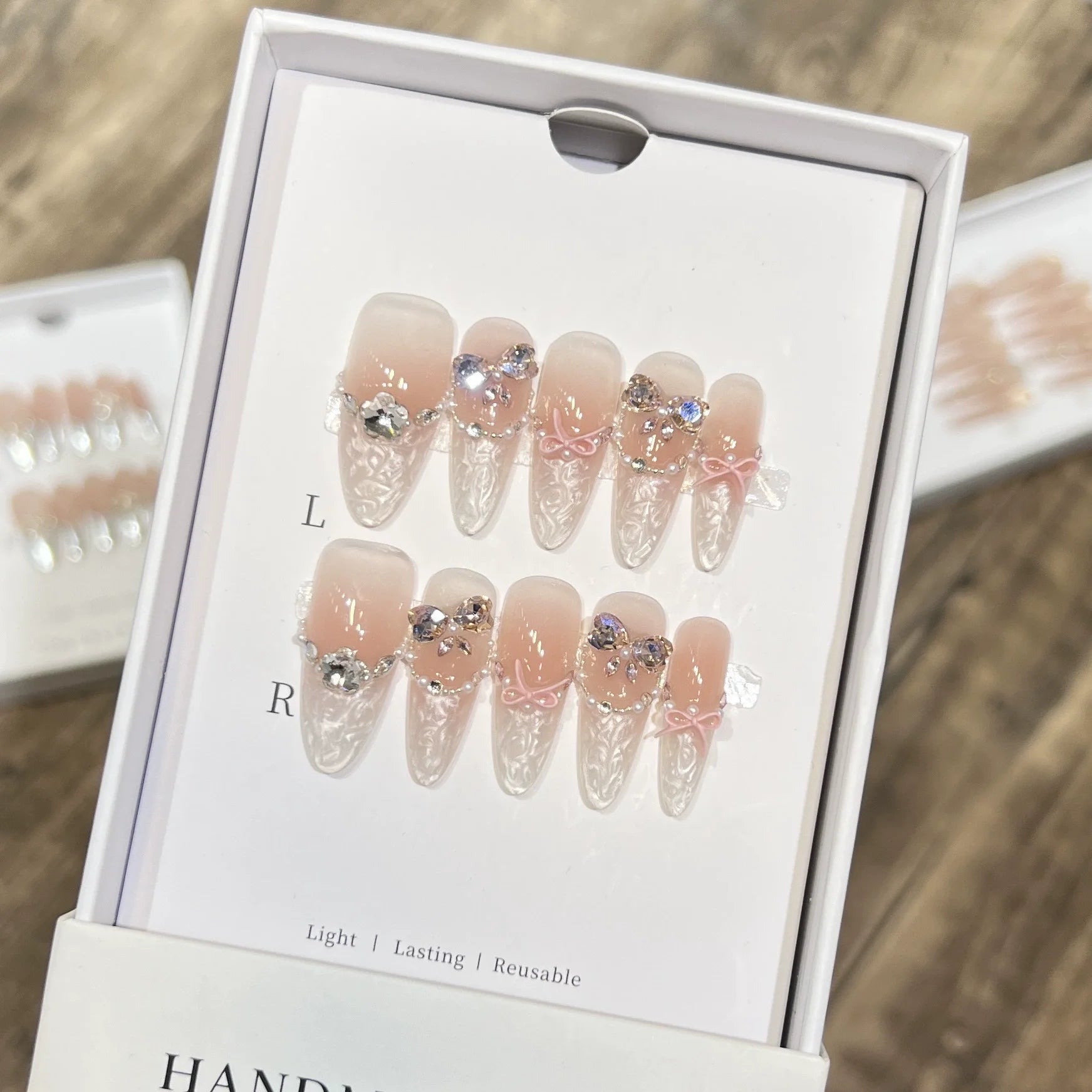 10Pcs Long Almond Oval Butterfly Diamond False Nails Full Cover Pink Bow Pearl Rhinestone Chain Decoration French Manicure Nails