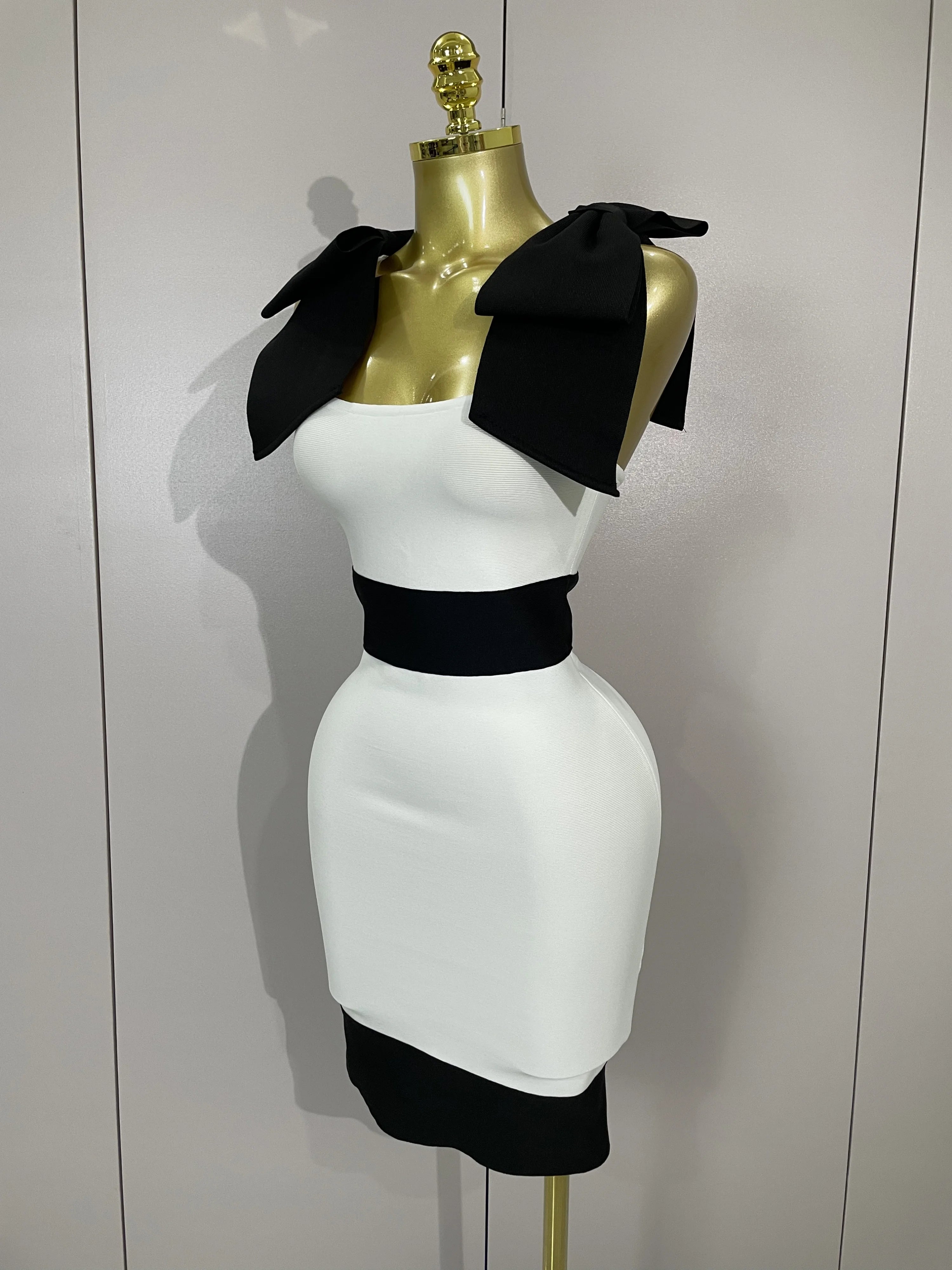Sexy Bow Tie Black White Patchwork Bodycon Bandage Dress 2025 Women Celebrity Elegant Evening Club Party Birthday Dresses