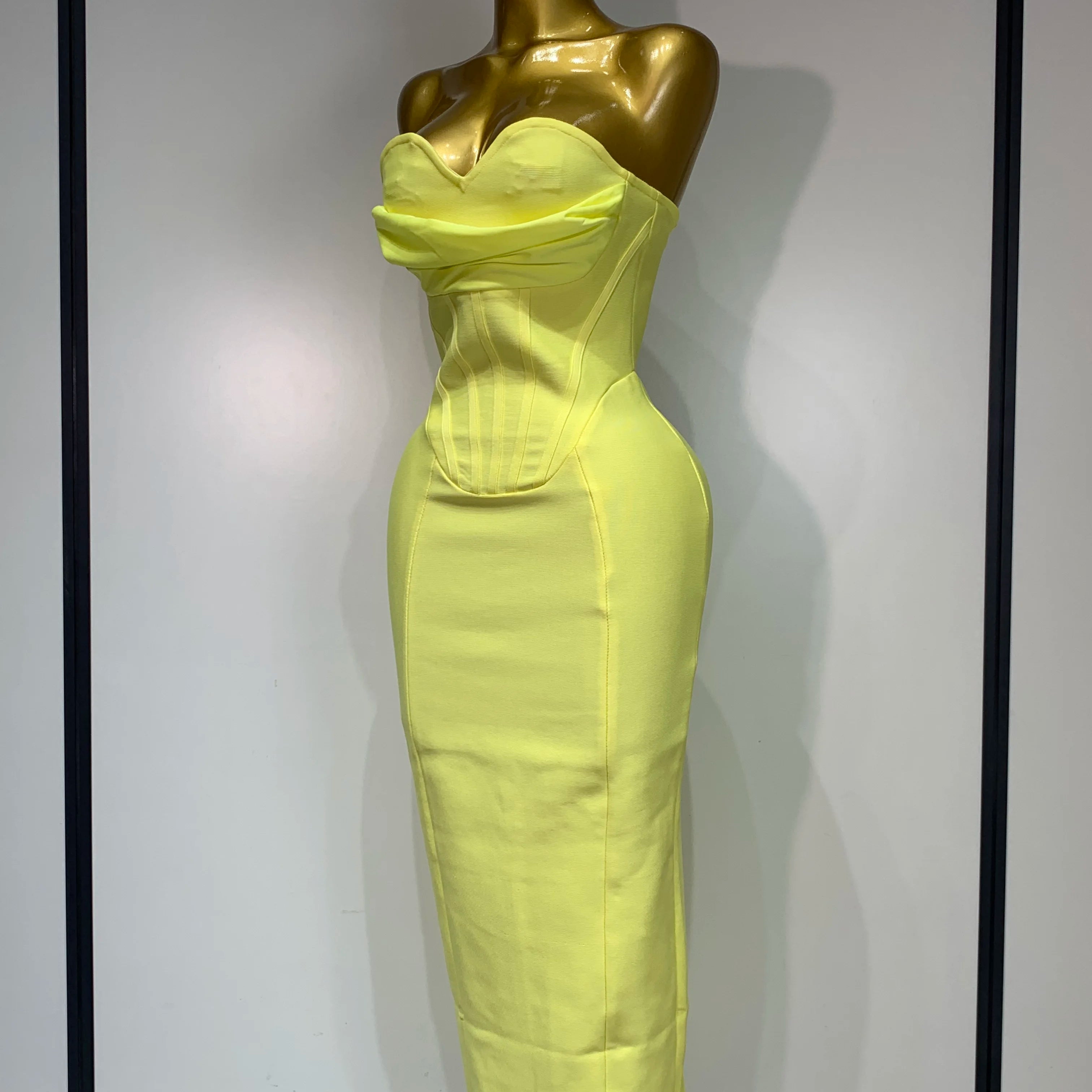 Newest 2025 Women Strapless Sexy Yellow Stretch Bodycon Bandage Dress Elegant Evening Party Luxury Birthday Celebrity Prom Gown