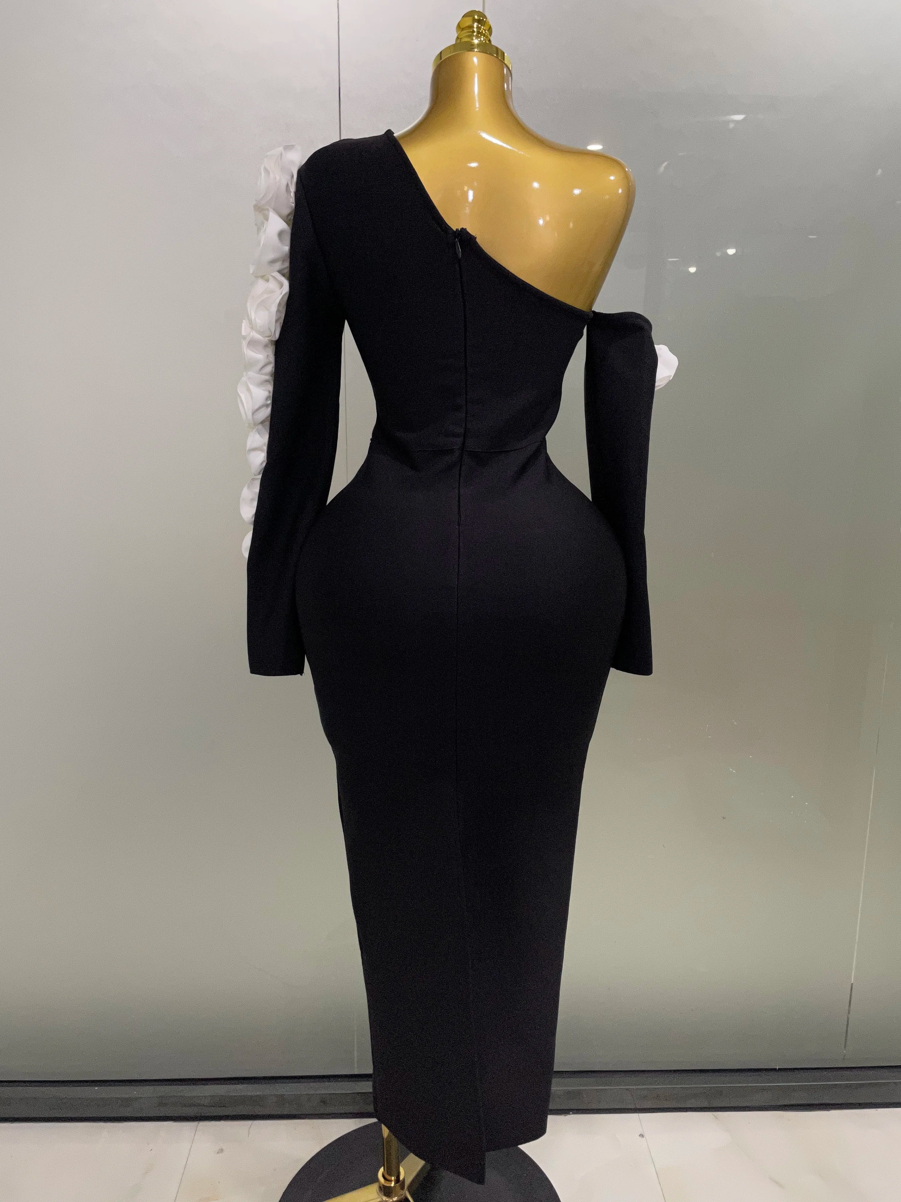 2025 New Sexy One Shoulder Key Hole Flower Maxi Long Bodycon Bandage Dress Women Knitted Elegant Evening Club Party Outfit