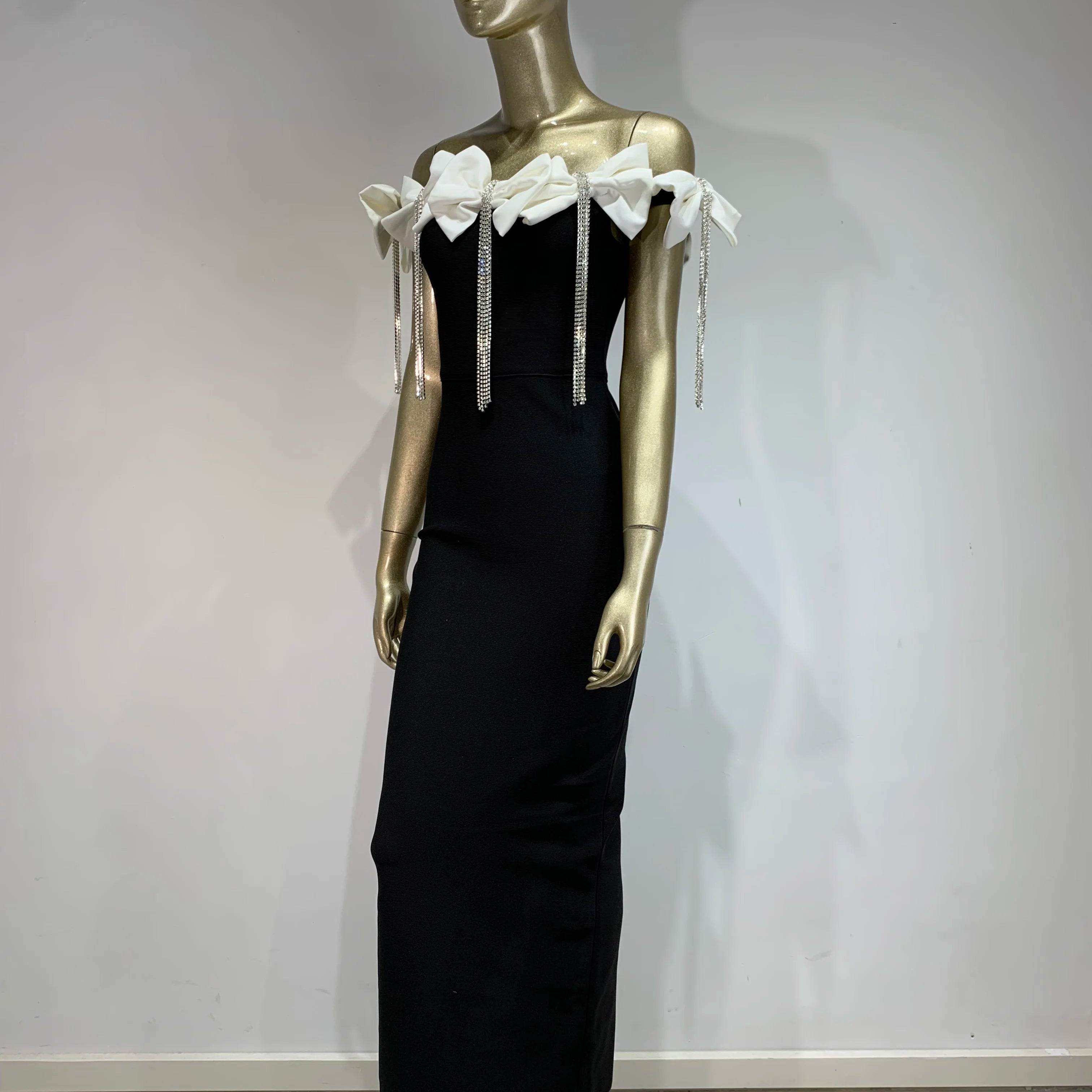 2024 New Women Sexy Off the Shoulder Bodycon Bandage Long Dress Bow Chain Elegant Evening Party Celebrate Birthday Dress