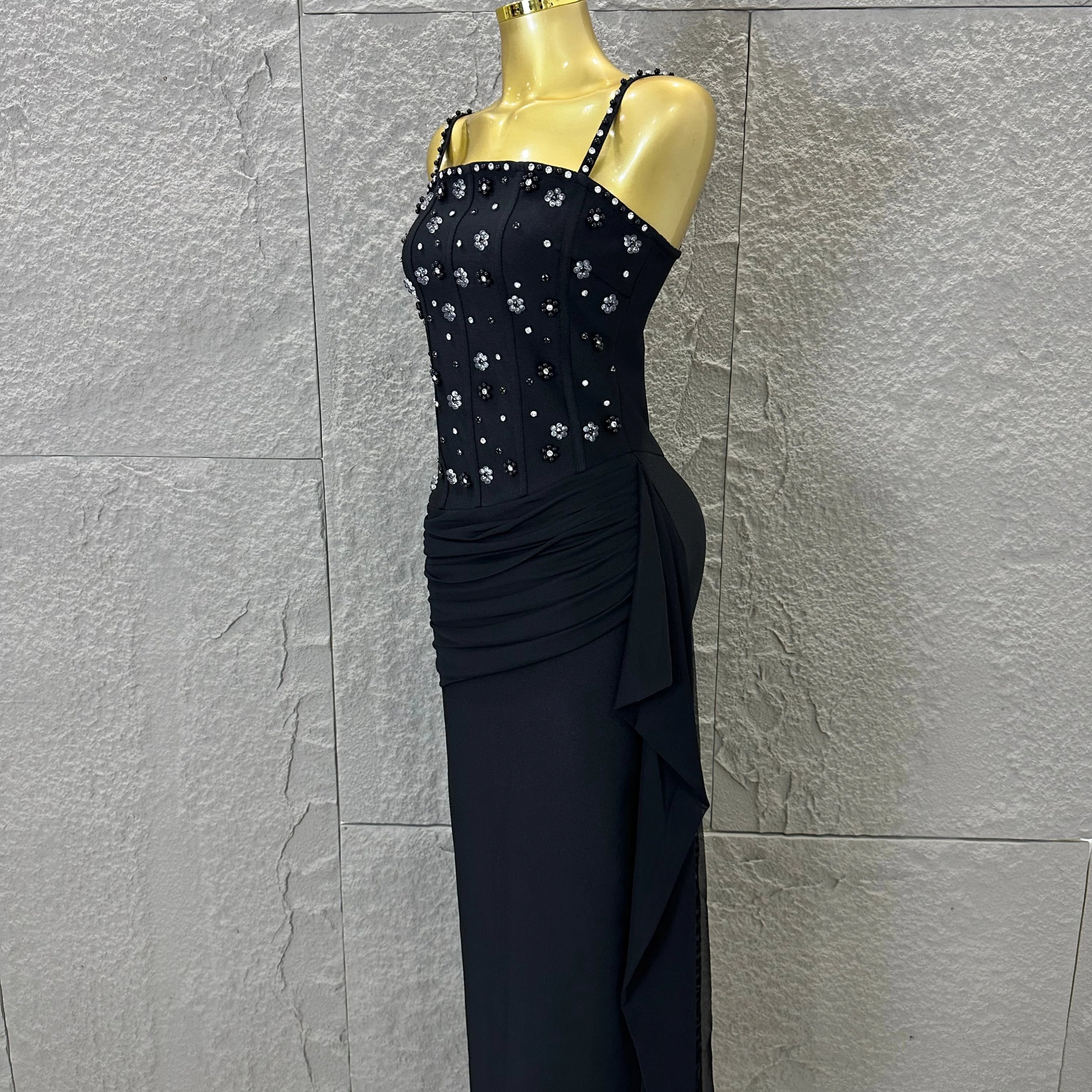 Luxury Black Beaded Corset Maxi Dress Spaghetti Strap Ruched Draped Skirt Formal Gala Evening Cocktail Photoshoot Party Dress