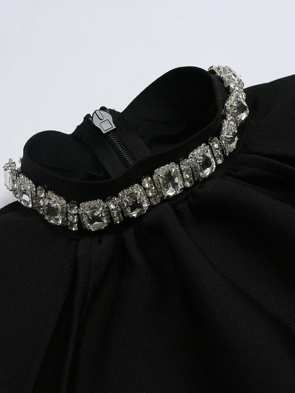 2025 Sexy Women's Light Luxury Nail Bead Hollow Bandage Dress O-neck Trumpet Sleeve Feather Design Bodycon Mini Dress Vestidos