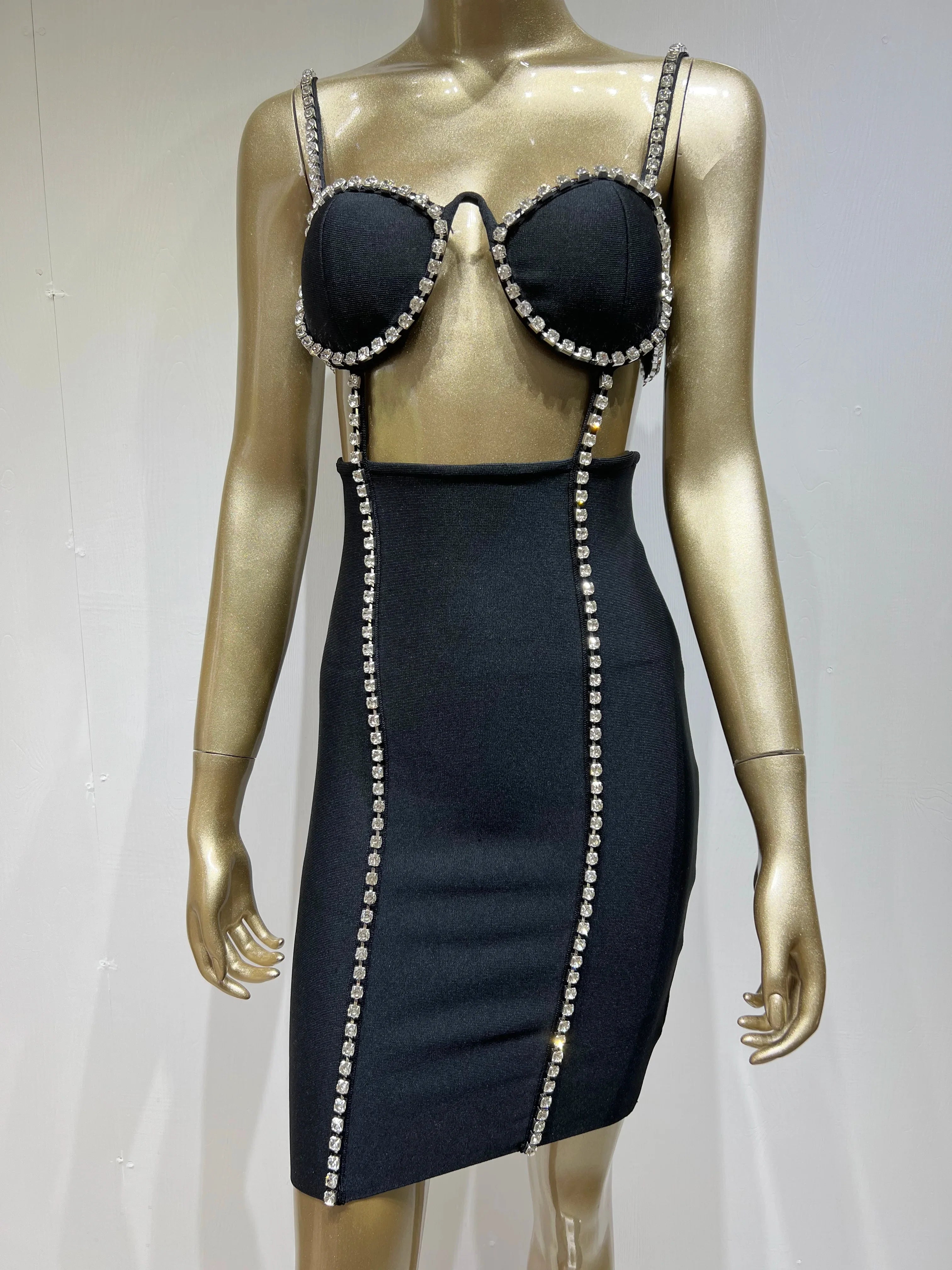 Women Summer Style Sexy V Neck Cut Out Diamonds Crystal Black Mini Bodycon Bandage Dress Elegant Evening Party Dress
