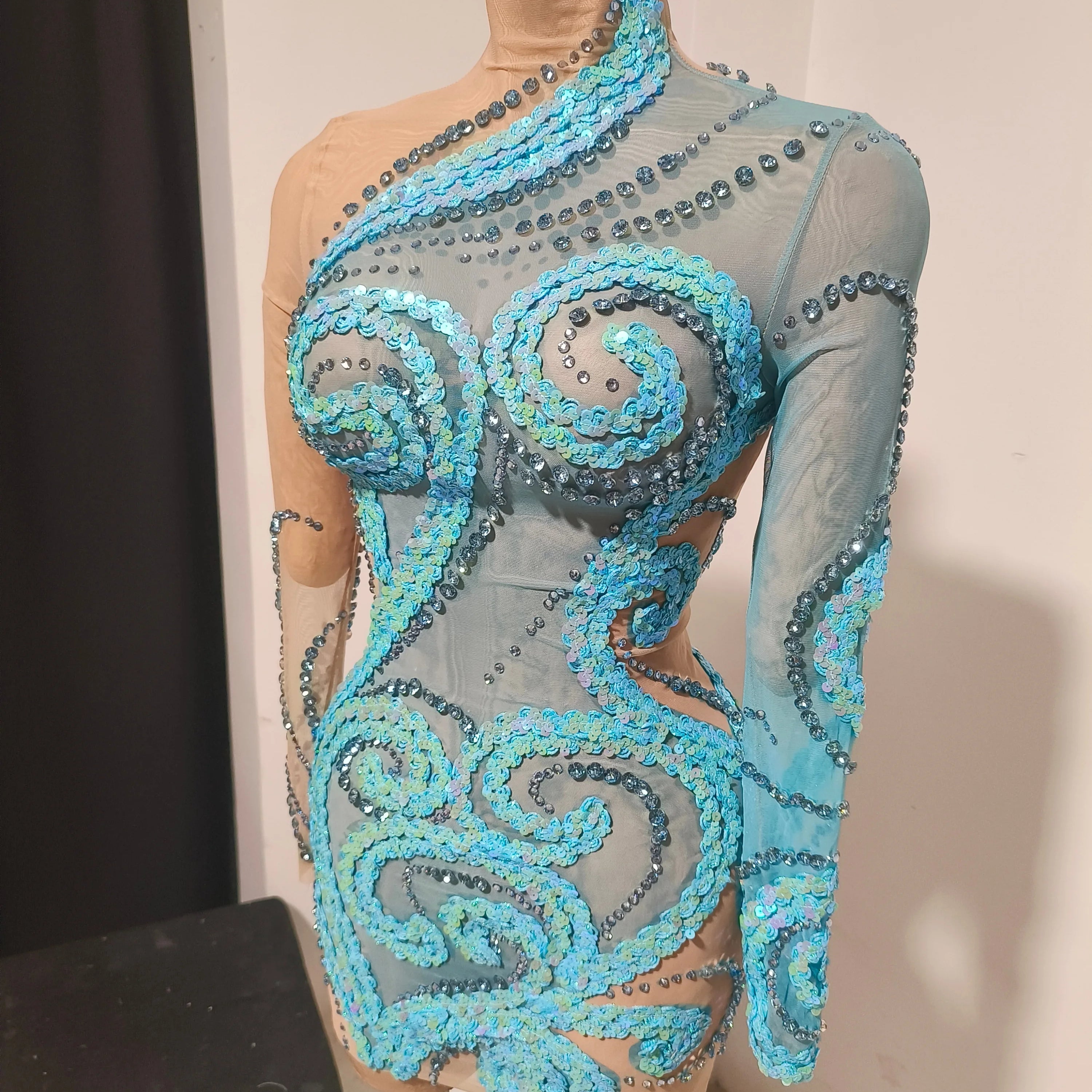 Luxury Sheer Mesh Bodycon Gown Cocktail Party Red Carpet Performance Outfit Elegant Blue Crystal Embellished Mini Dress Women