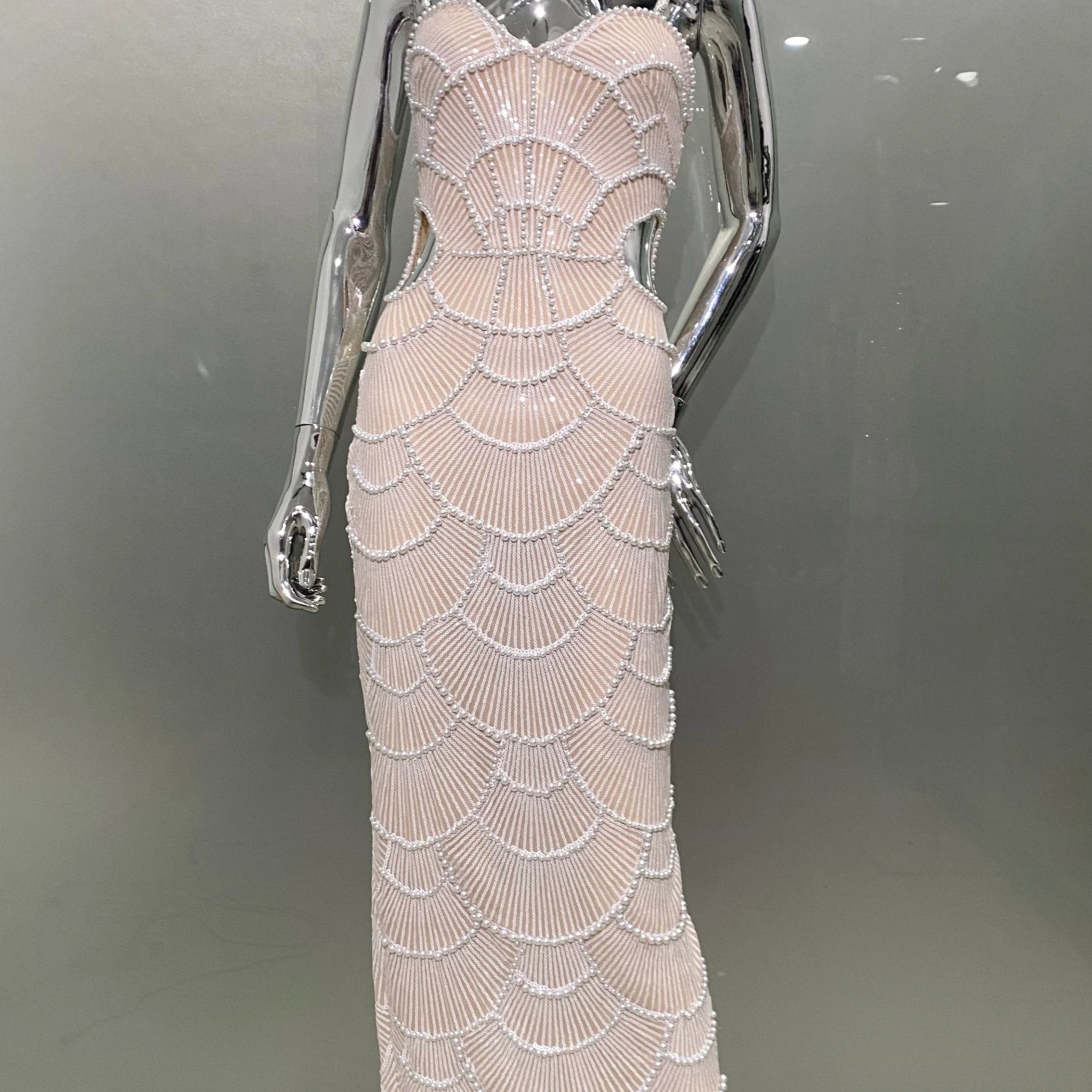 New Black Color Women Sleeveless Sexy Beading Strap Bodycon Long Dress Shinning Sequins Celebrate Elegant Evening Party Dress Champagne