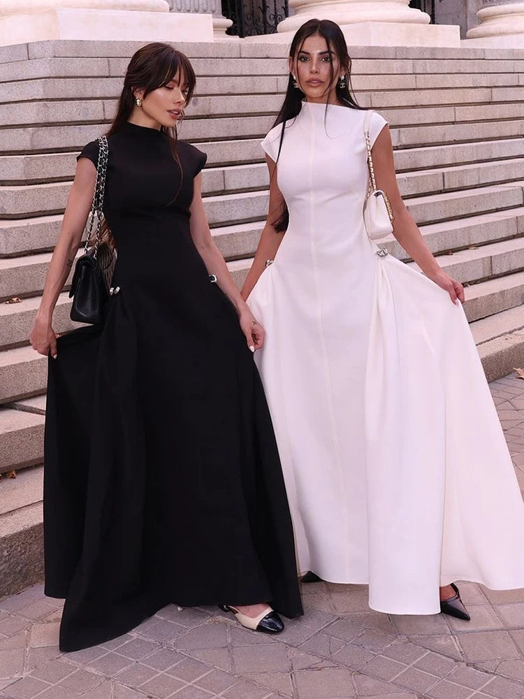 Casual Dress For Women Asymmetrical Collar Sleeveless High Waist Metal Button Pin Embellished Elegant Cocktail Party Wear