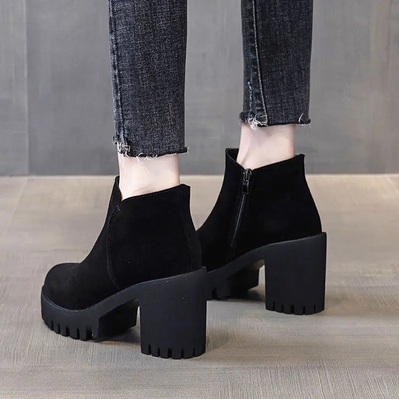 Footwear Punk Style Booties Black Female Ankle Boots Very High Heels Combat Short Shoes for Women Heeled Suede Winter Sale