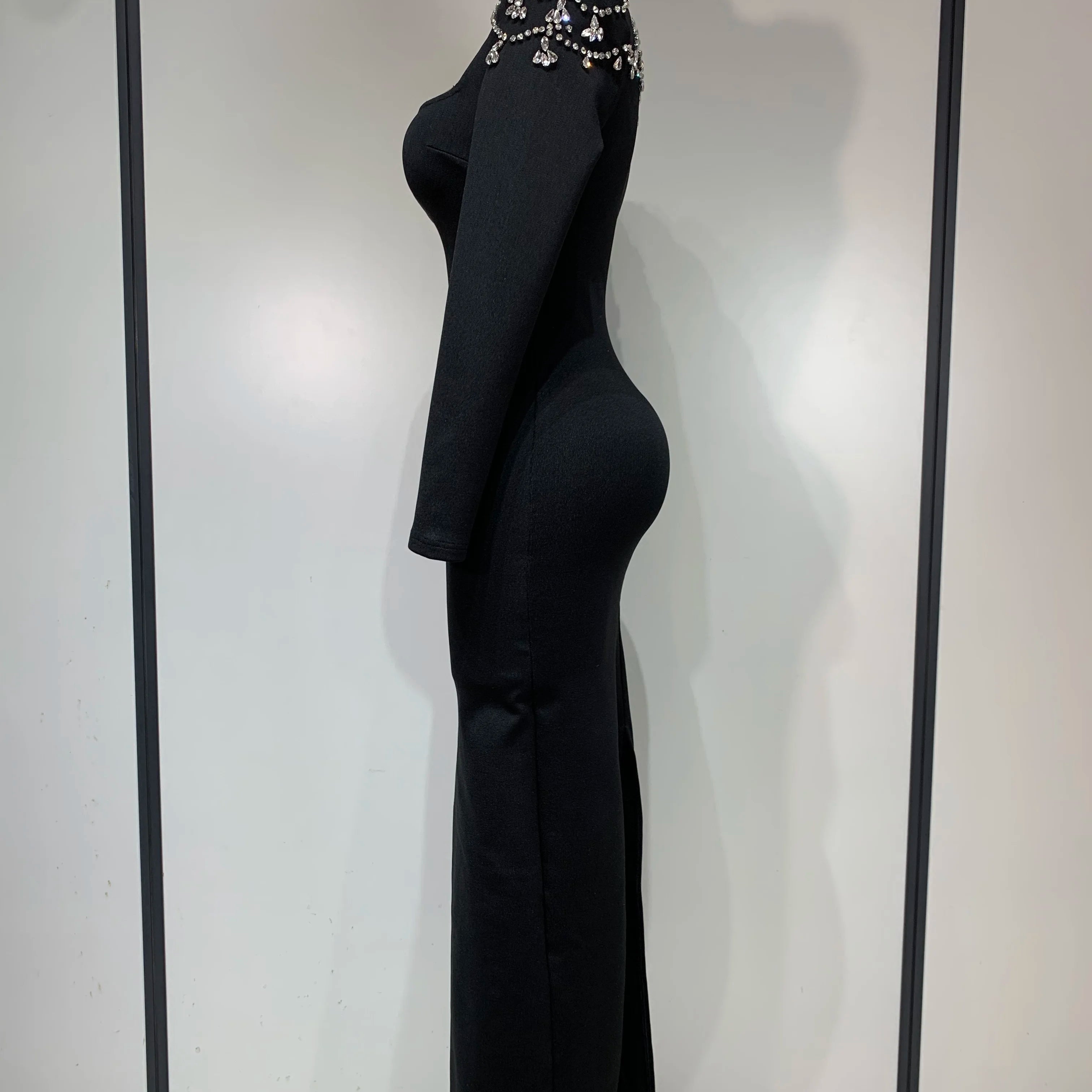 2025 New Luxury Birthday Dresses Diamond Tight Long Sleeve Square Neck Long Bandage Dress Women Wedding Evening Formal Gowns