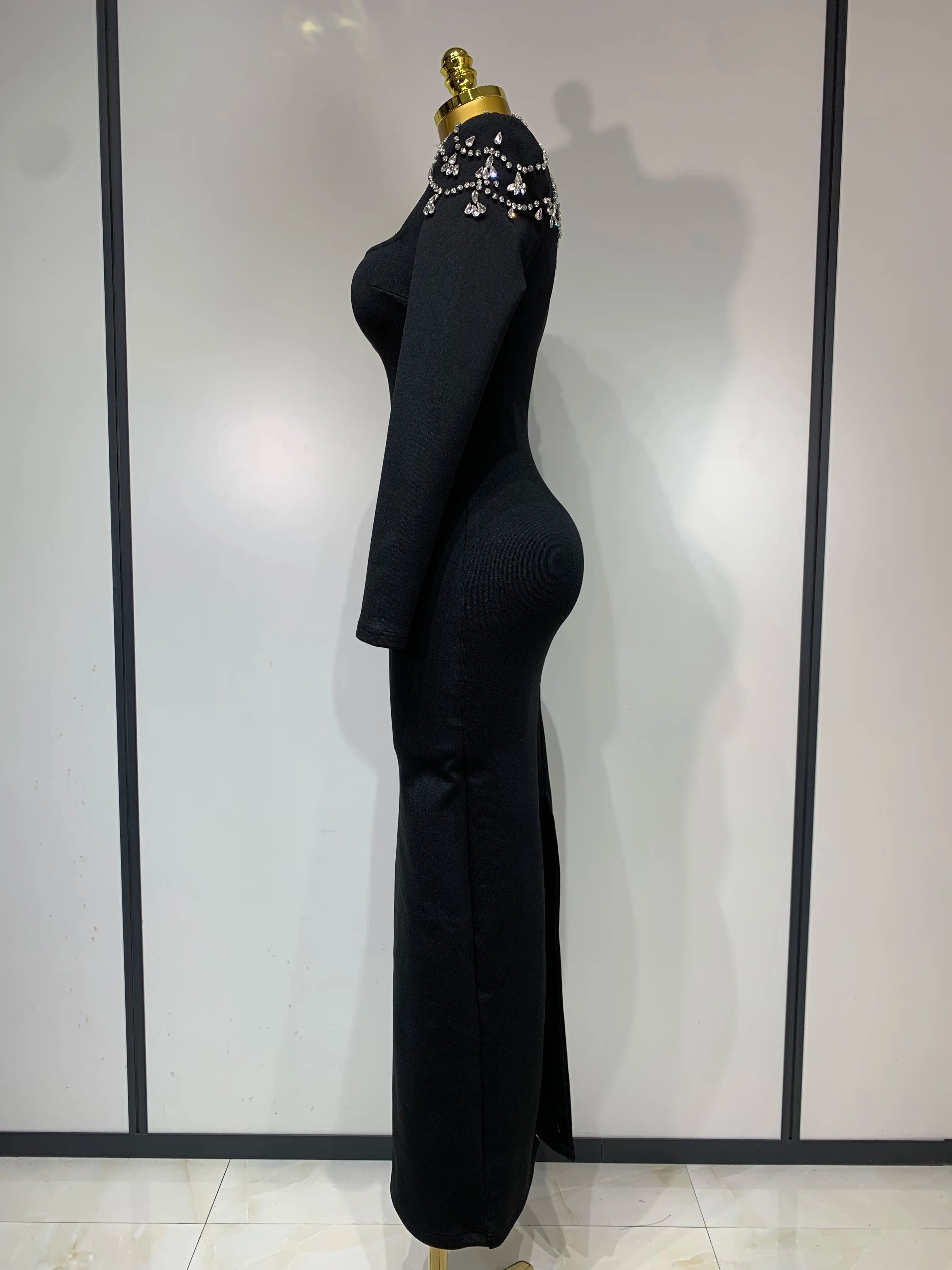 2025 New Luxury Birthday Dresses Diamond Tight Long Sleeve Square Neck Long Bandage Dress Women Wedding Evening Formal Gowns