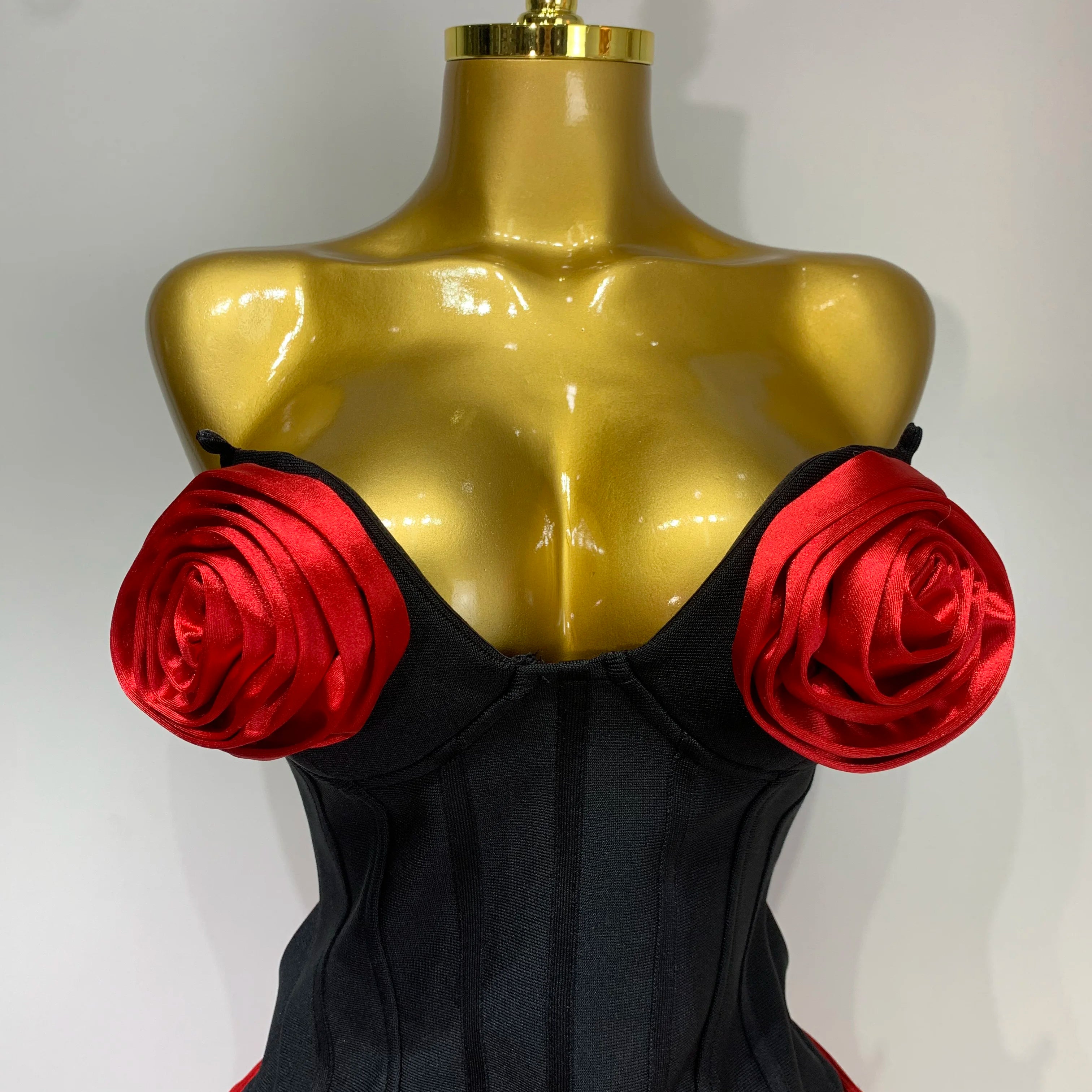 Women Fashion Strapless Red Flower Mini Two Pieces Skirt Bandage Set Celebrity Designer Fashion Stage Show Evening Party Outfit