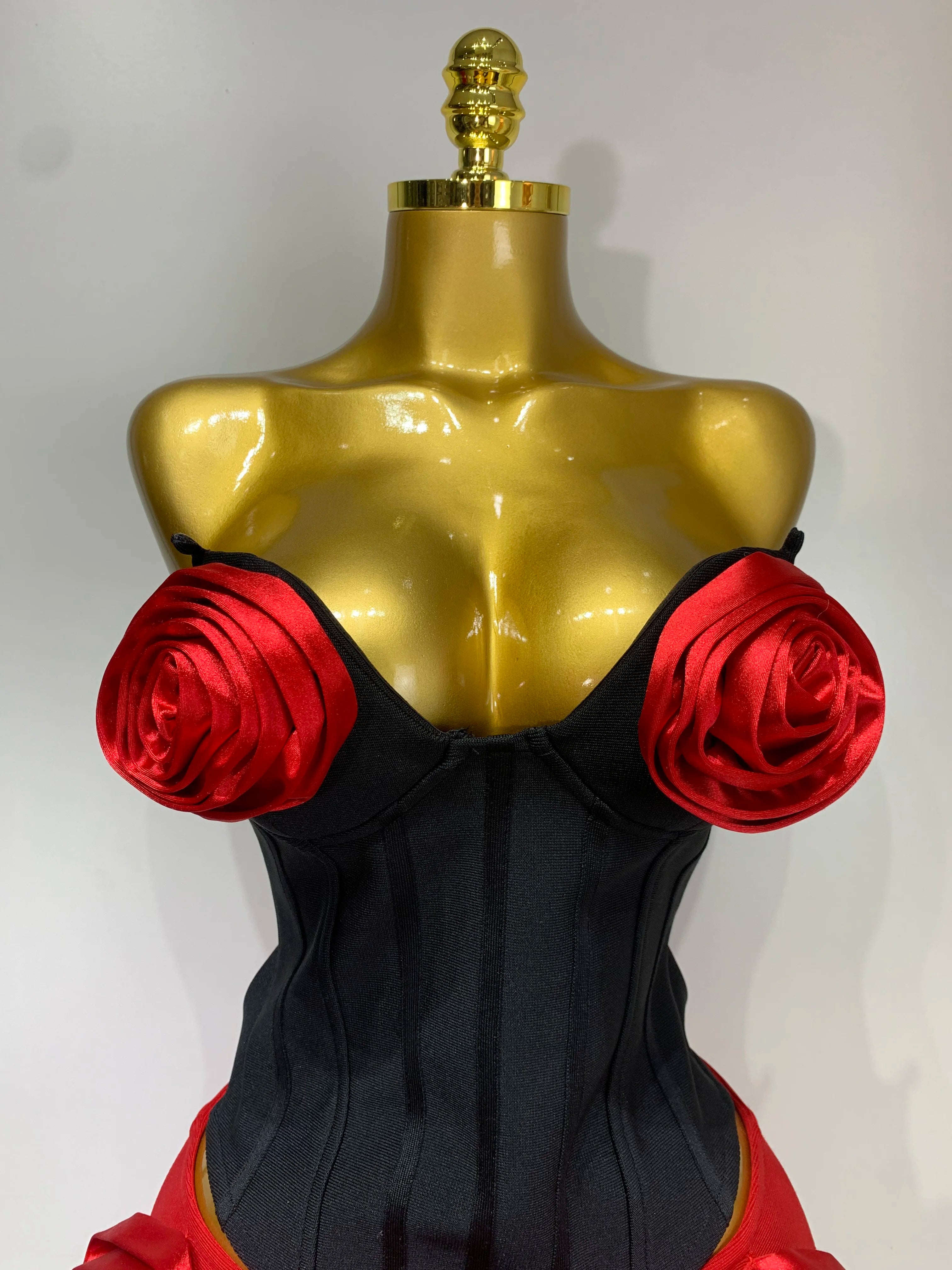 Women Fashion Strapless Red Flower Mini Two Pieces Skirt Bandage Set Celebrity Designer Fashion Stage Show Evening Party Outfit