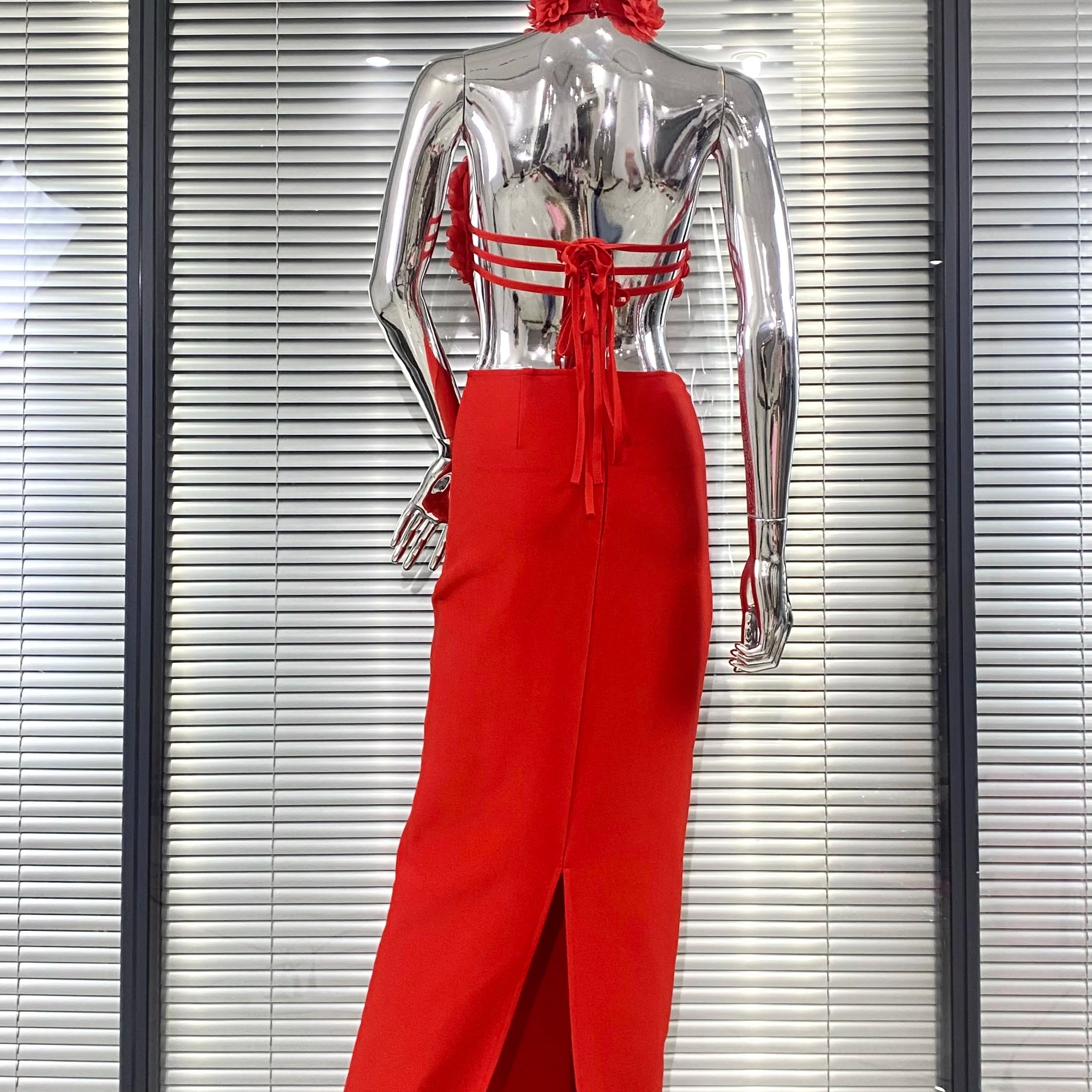 Red Color Women Sexy Halter Backless Off the Shoulder Florals Bodycon Long Bandage Dress Wedding Mermaid Celebrate Birthday Wear