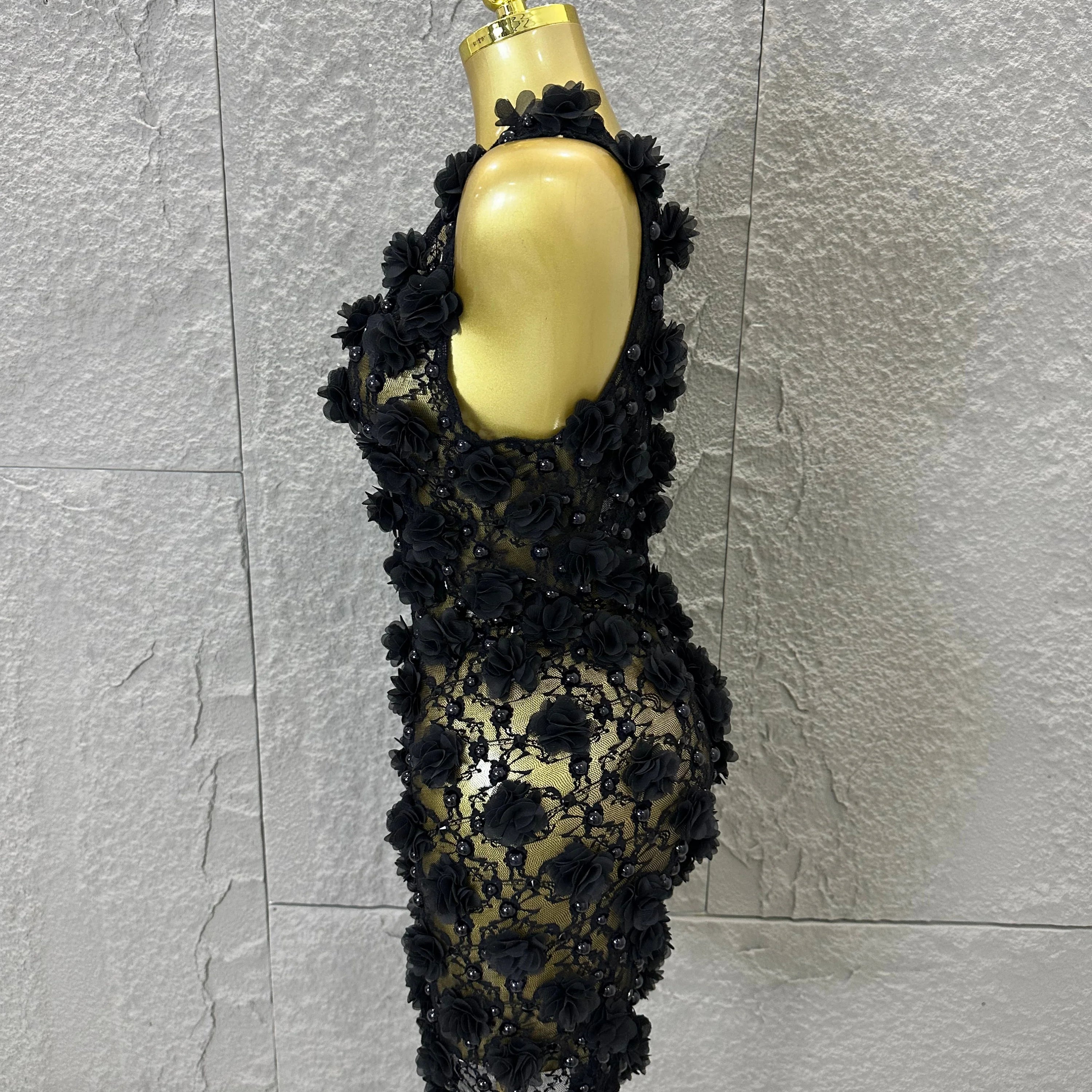 Luxury Black Sheer Mesh Floral Appliqué Mini Dress Deep V Neck Fitted Bodycon Formal Dinner Cocktail Event Party Dress