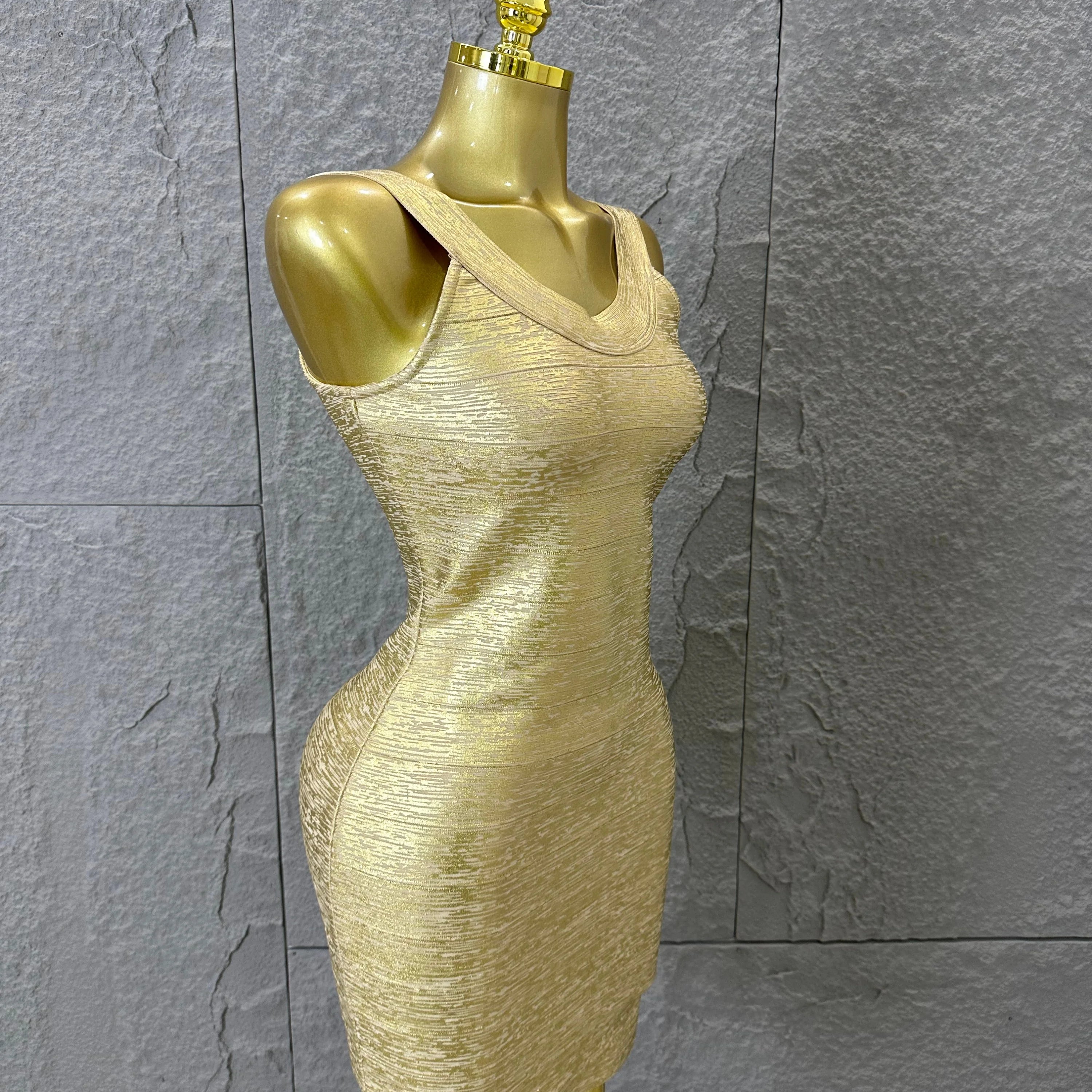 Women Sexy Elegant 2026 Silver Gold Metallic Bandage Mini Dress Women Sleeveless Bodycon Formal Event Cocktail Party Costume
