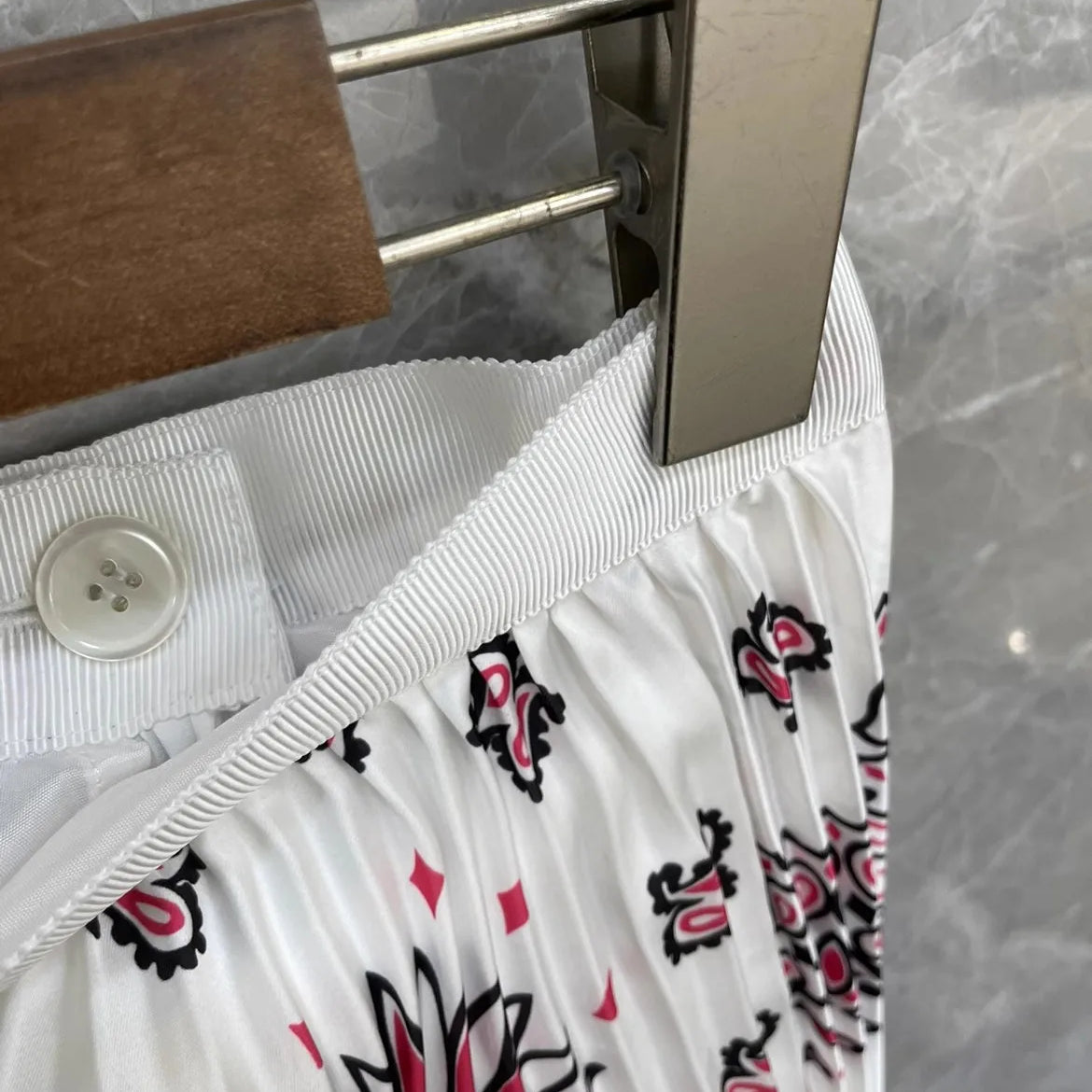 2023SS Summer Luxury New Women Flower Prints Pleated Midi Skirt for Female 2 Color Tutu