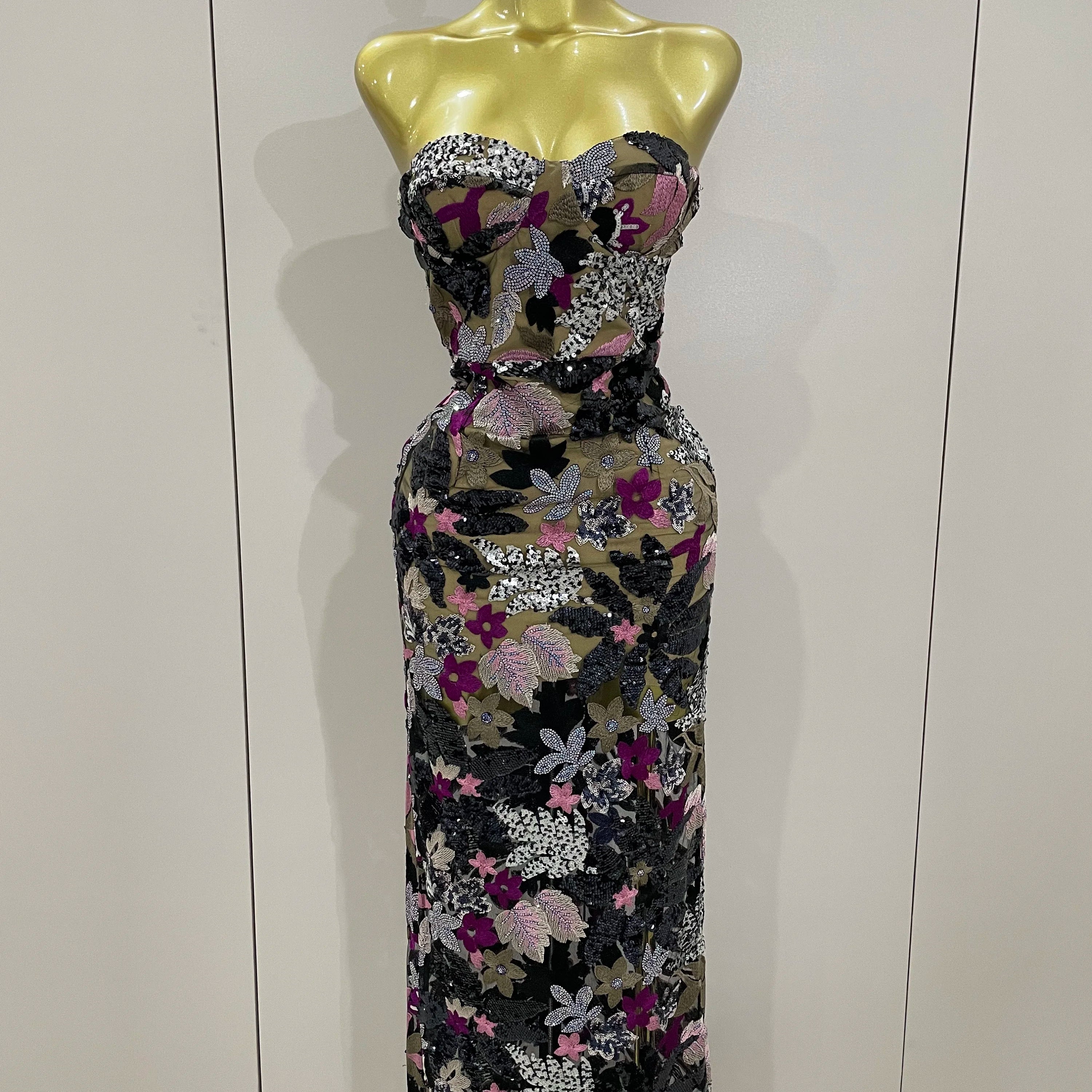 2025 New Sexy Strapless Floral Sequin Long Dress Women Sequins Flower Backless Long Slim Dress Evening Party Runway Gown Dress black