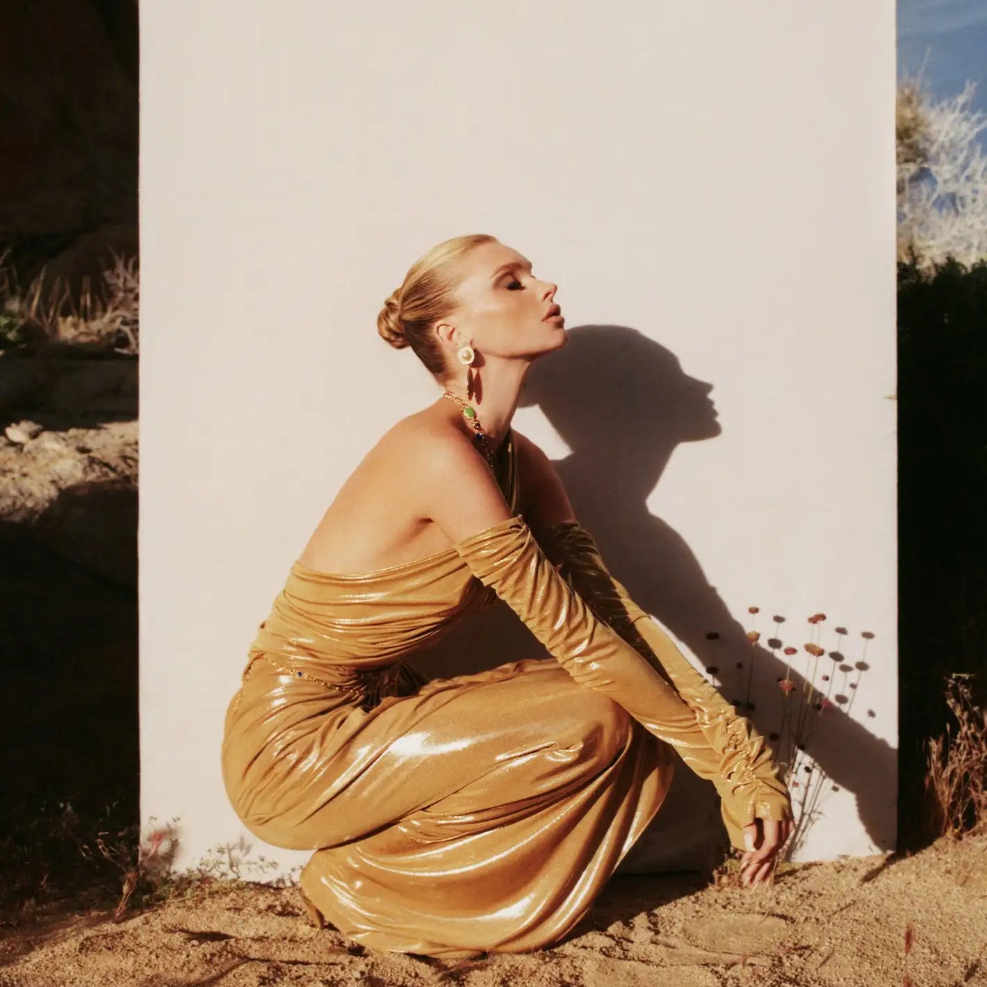 Golden Color Women Sexy Halter Off the Shoulder Bodycon Long Dress Gloves Fashion Evening Party Cocktail Birthday Dress