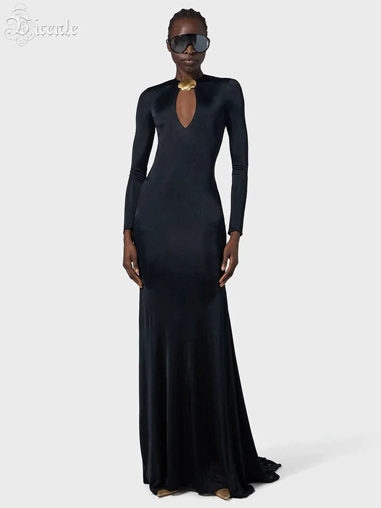 Sophisticated Long Sleeved Black Maxi Dress with Cut-Out and Open Back for Gala Affairs Evening Gown