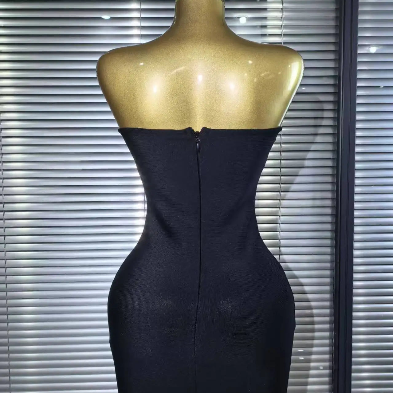 Black Color Women Sexy Strapless Shinning Crystal Bodycon Mini Bandage Dress Celebrate Nightclub Party Cocktail Outfit