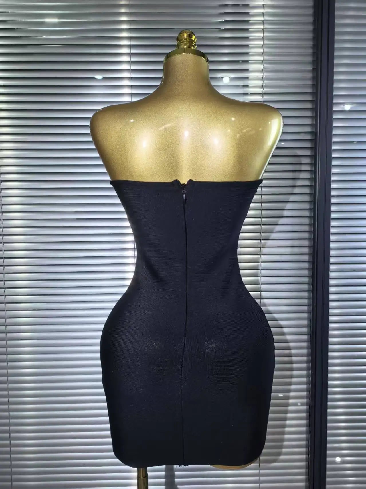 Black Color Women Sexy Strapless Shinning Crystal Bodycon Mini Bandage Dress Celebrate Nightclub Party Cocktail Outfit