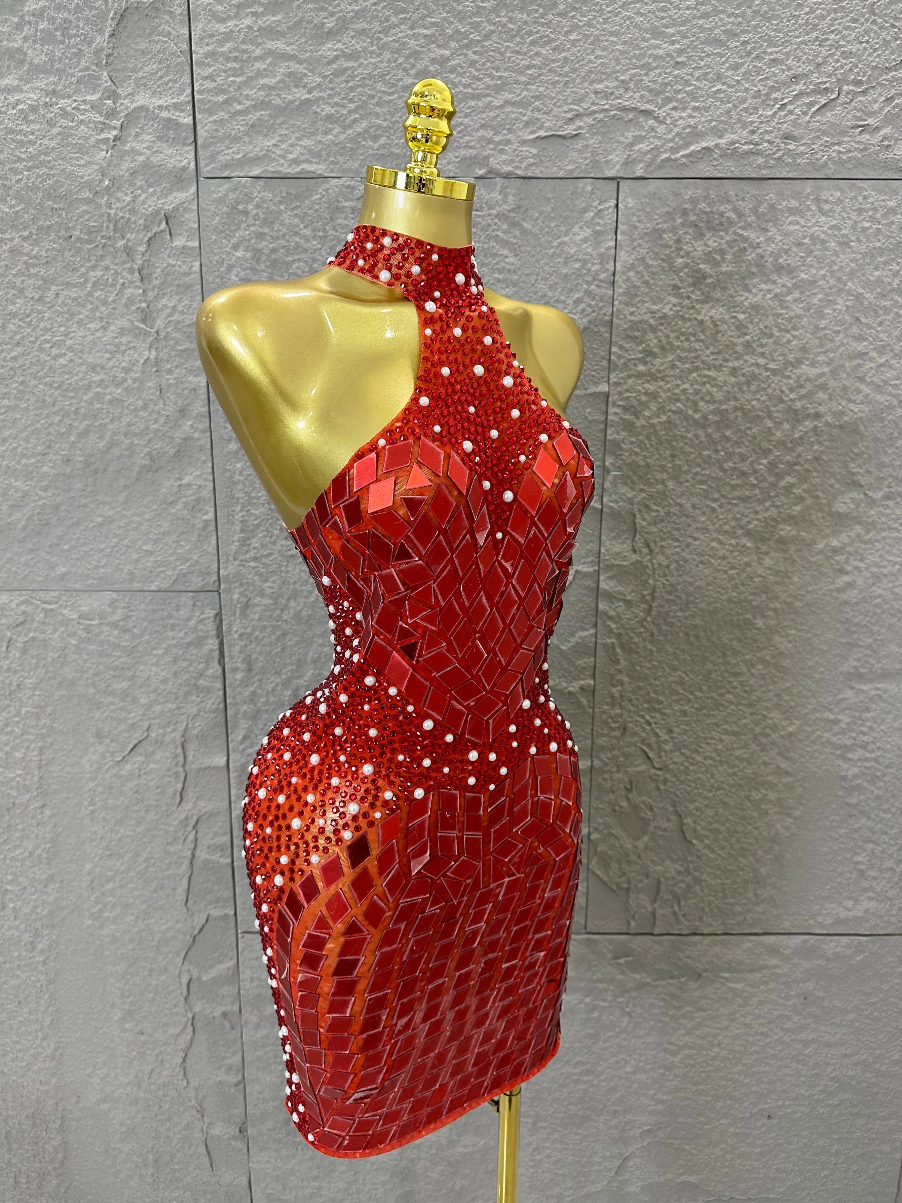 Luxury Black Gold Red Halter Neck Bandage Mini Dress Diamond Mirror Pearl Embellished Bodycon Formal Evening Gown