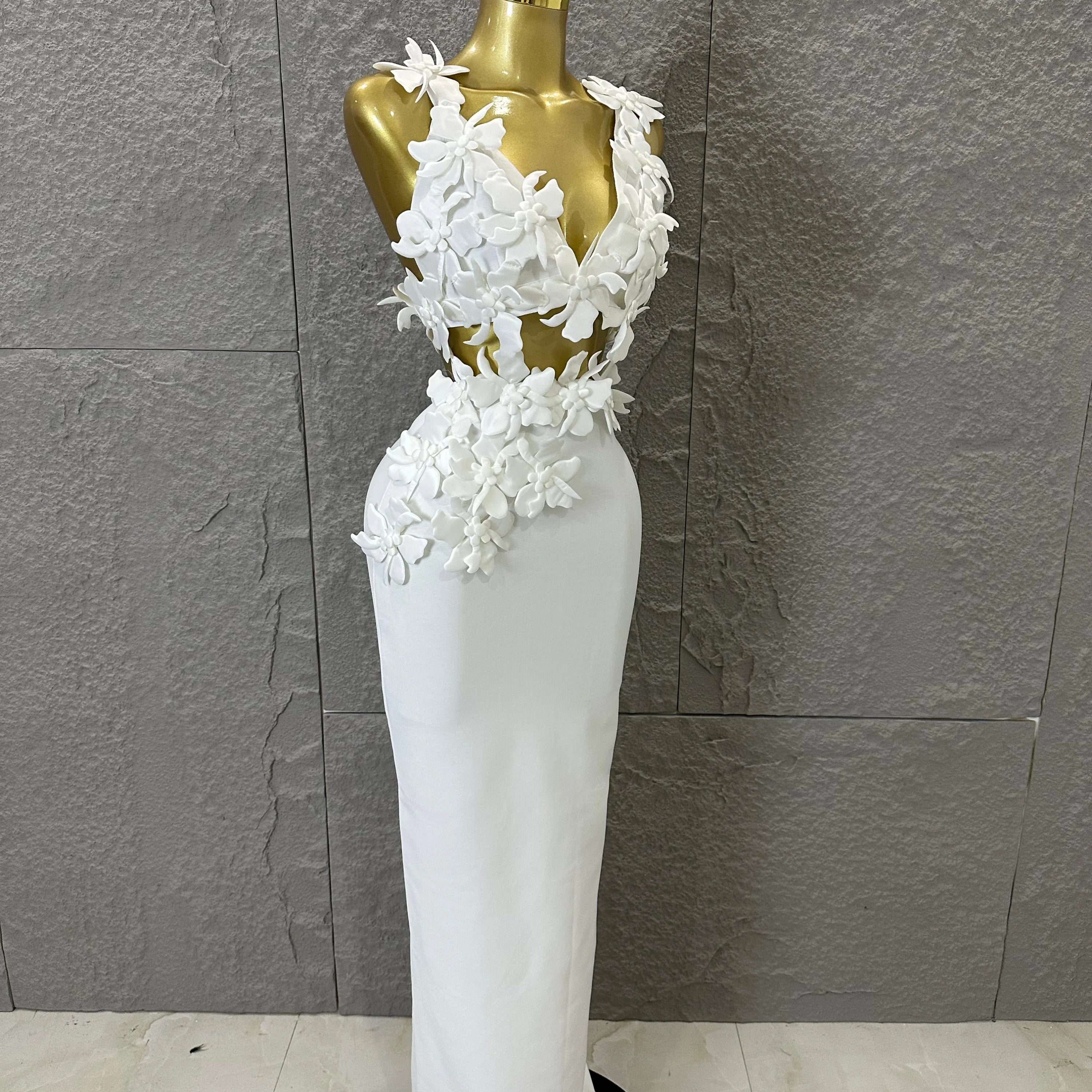 2026 Glamorous White 3D Floral Maxi Dress Women Sexy V-Neck Sheer Cutout Waist Bodycon Outfit Evening Gala Party Costume