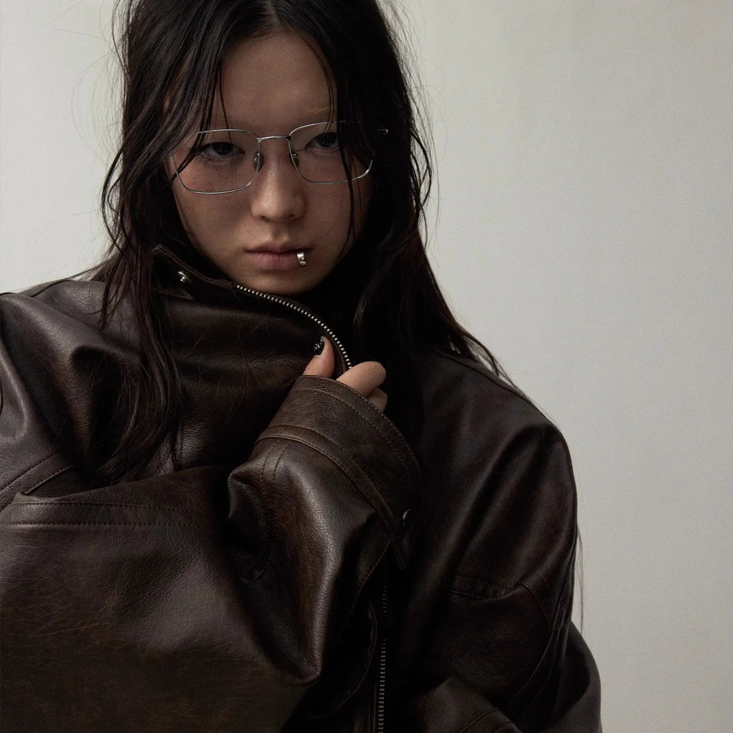 Lautaro Autumn Cool Handsome Distressed Brown Oversized Pu Leather Jacket Women Zippper Stand Collar American Retro Clothing