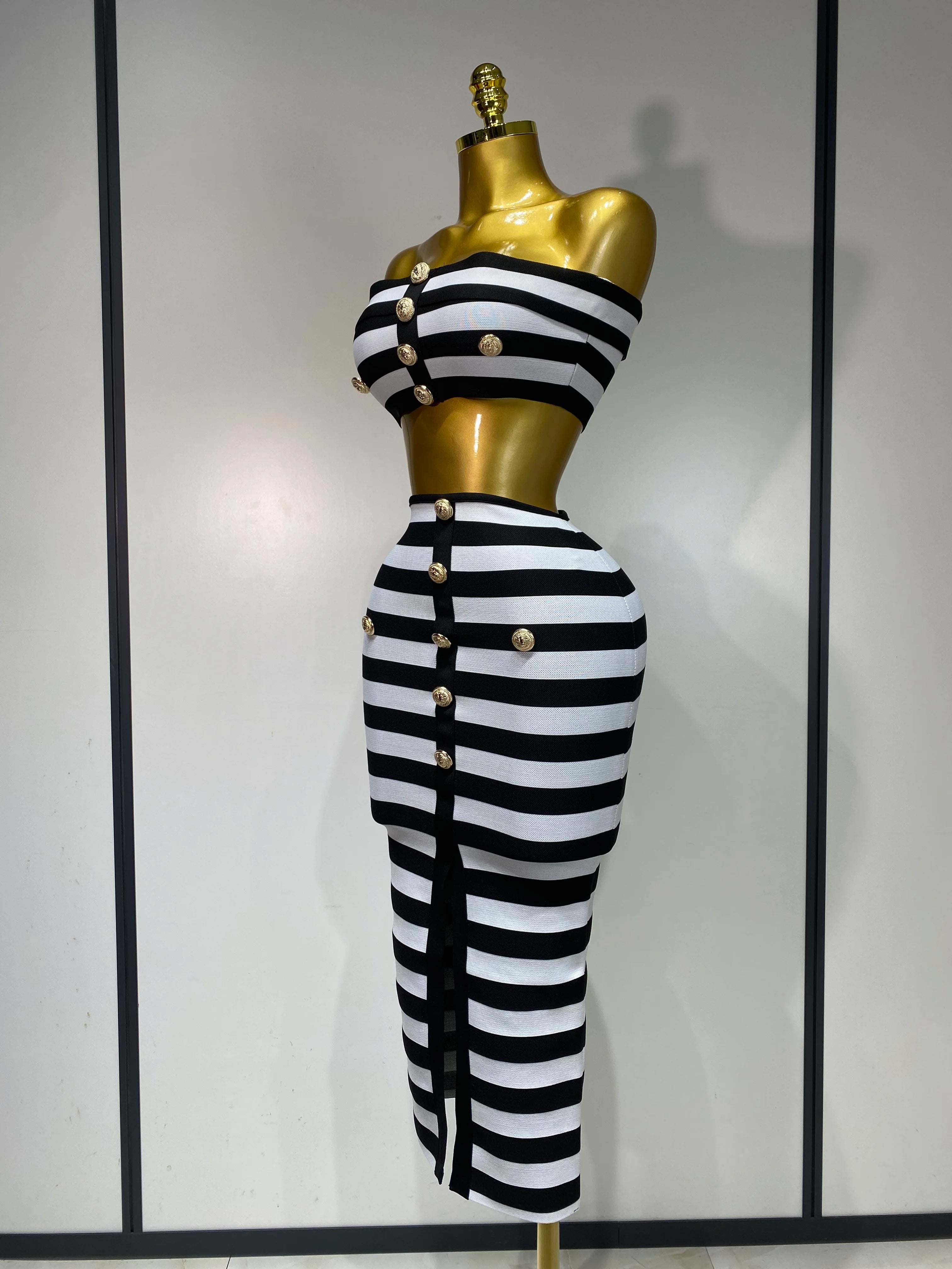 Women Sexy Off Shoulder Striped Button Two Piece Mini Bandage Set 2025 Celebrity Designer Evening Party Luxury Birthday Outfit